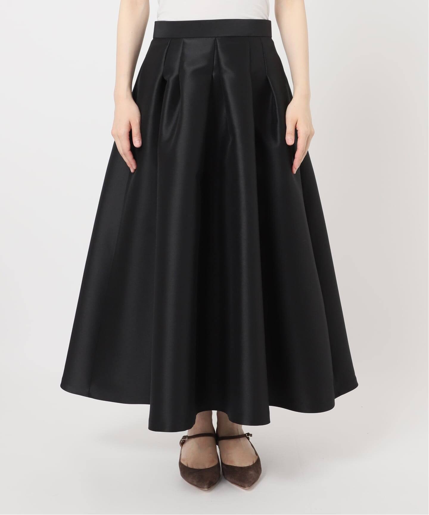 追加》ボリュームフォルムスカート（ロング・マキシ丈スカート