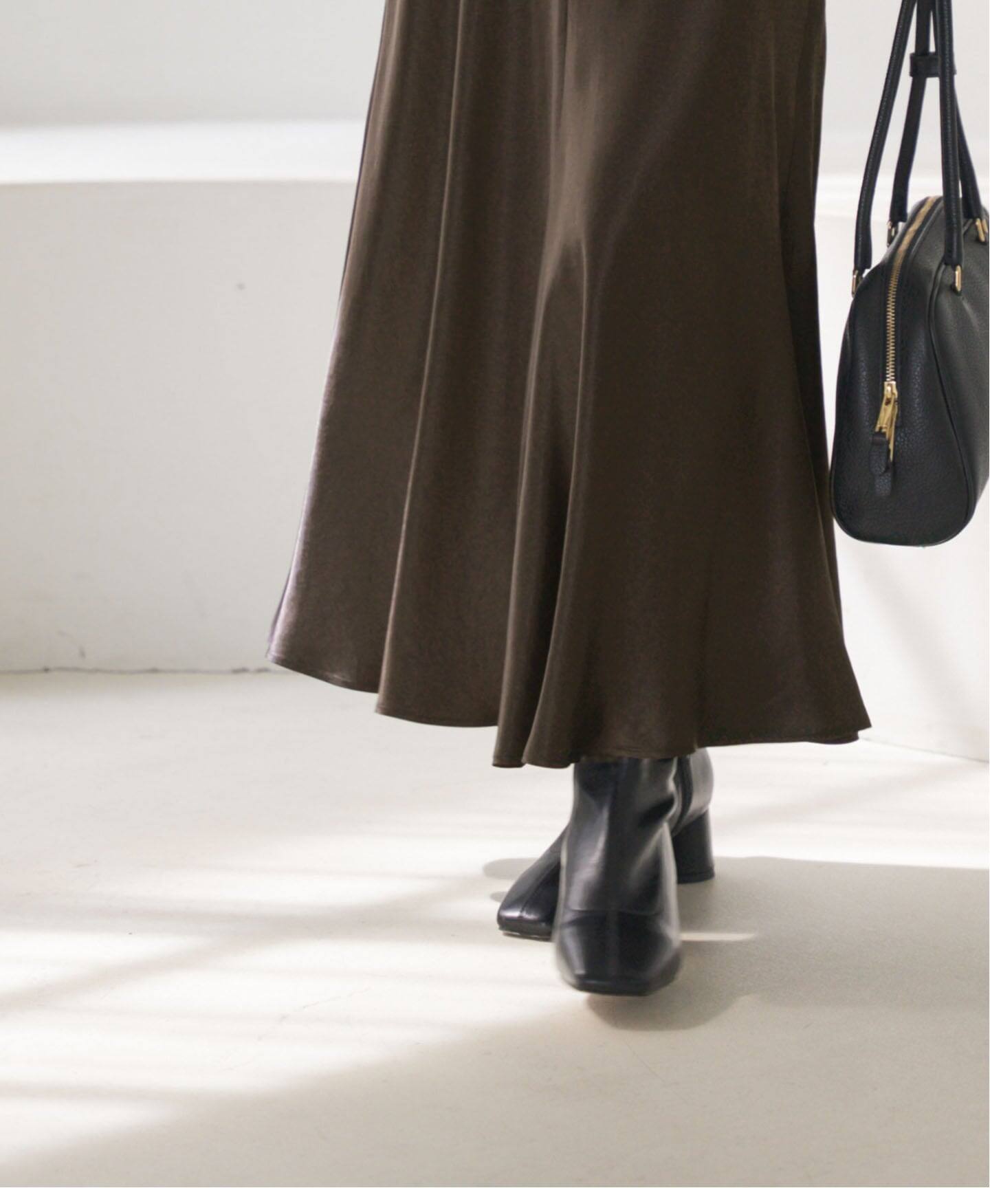 バイヤスサテンフレアスカート（ロング・マキシ丈スカート）｜NOBLE