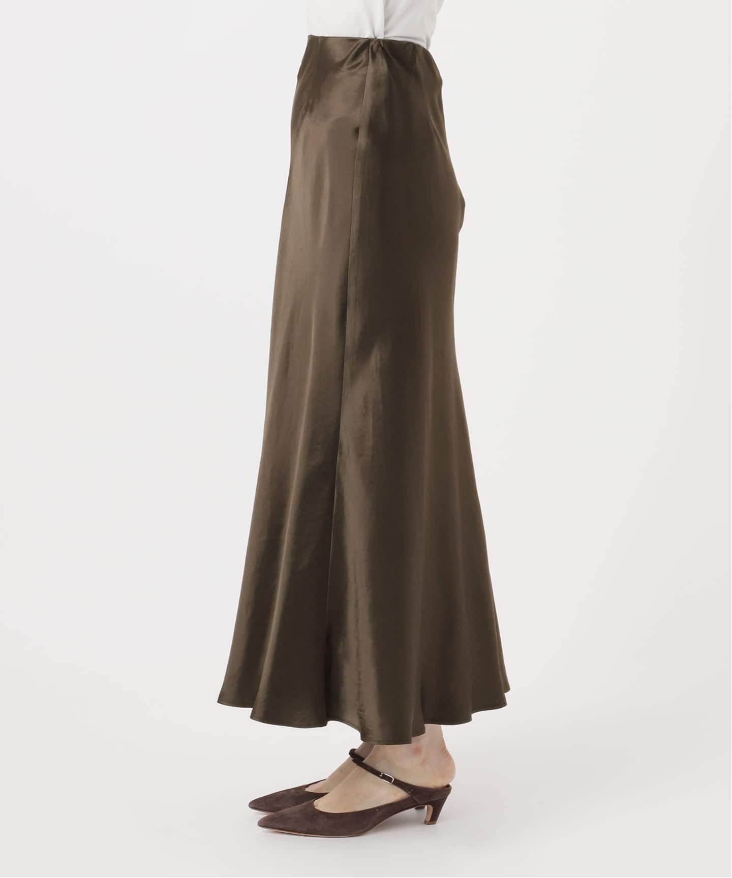 バイヤスサテンフレアスカート（ロング・マキシ丈スカート）｜NOBLE