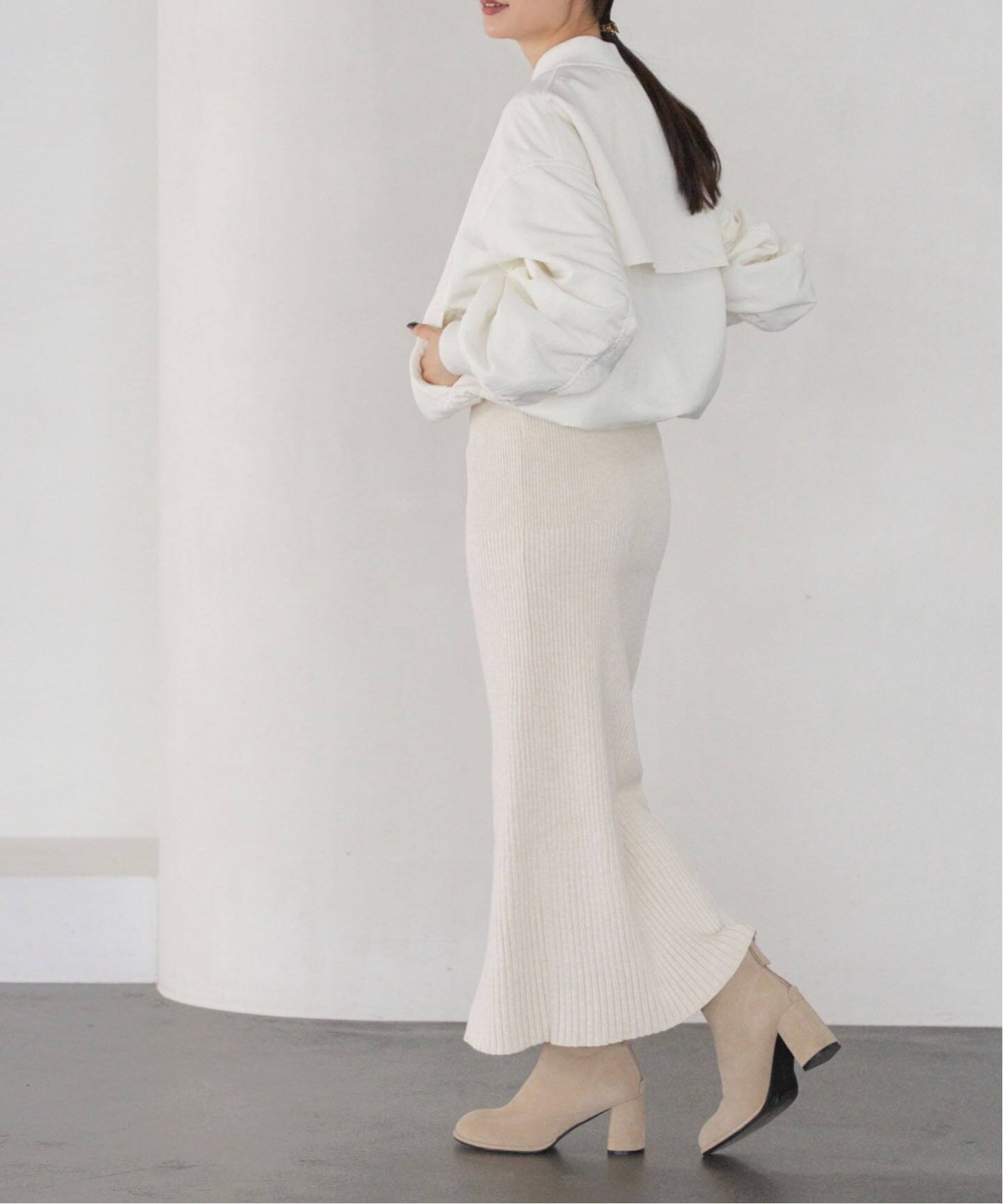 25AW限定ホワイト【新品未使用】　NOBLE リブニットタイトスカート 追加/WEB限定カラー》リブニットタイトスカート（ロング・マキシ