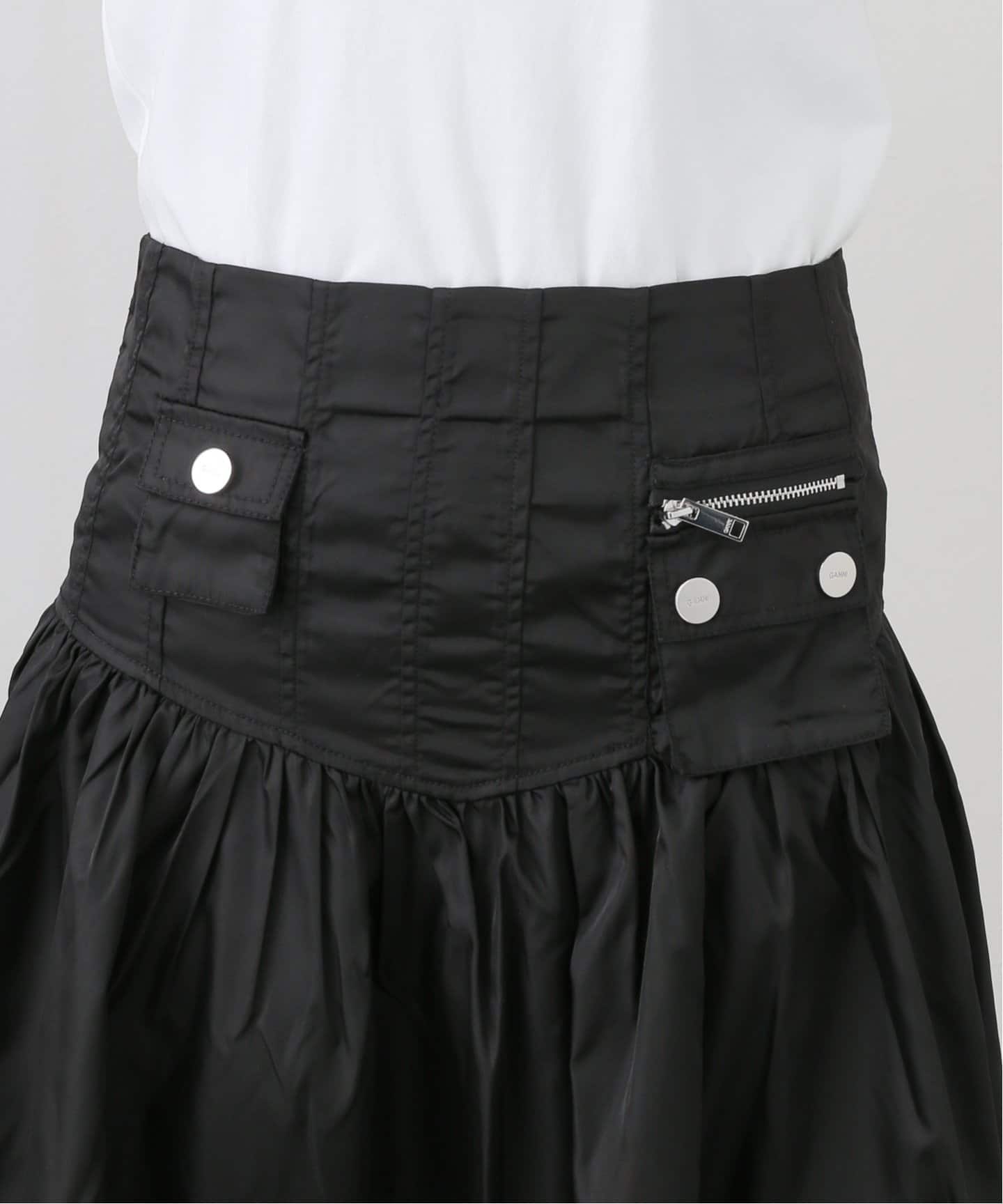 関税送料込【Ganni】ダッチェスナイロンロングポケットスカート GANNI/ガニ―】Duchesse Nylon Long Pocket Skirt：スカート