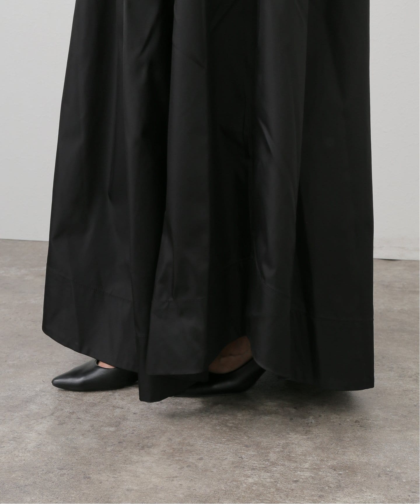 関税送料込【Ganni】ダッチェスナイロンロングポケットスカート GANNI/ガニ―】Duchesse Nylon Long Pocket Skirt：スカート