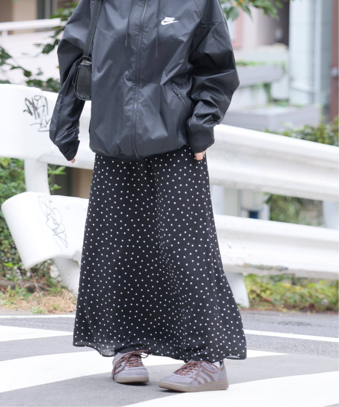 ドットフレアロングスカート（ロング・マキシ丈スカート）｜JOURNAL  