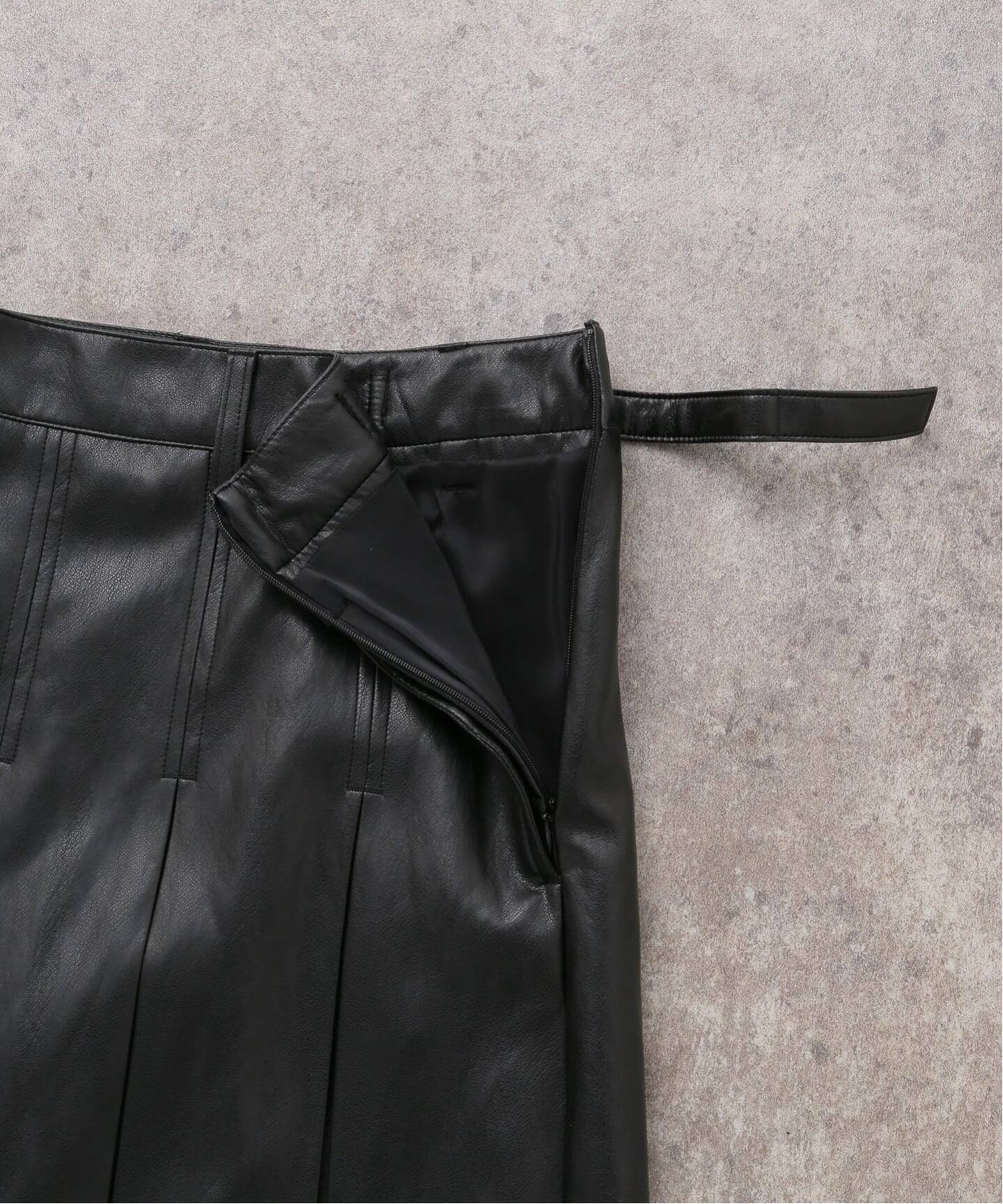 TONYWACK/トニーワック】FAUX LEATHER PLEATED MIDI SKIRT（ひざ丈