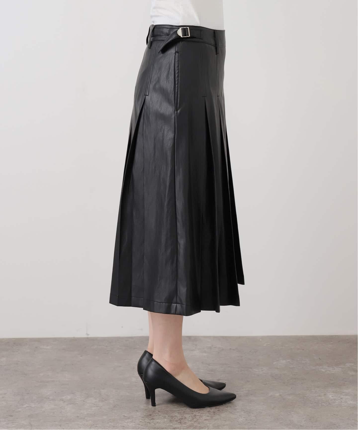TONYWACK/トニーワック】FAUX LEATHER PLEATED MIDI SKIRT（ひざ丈
