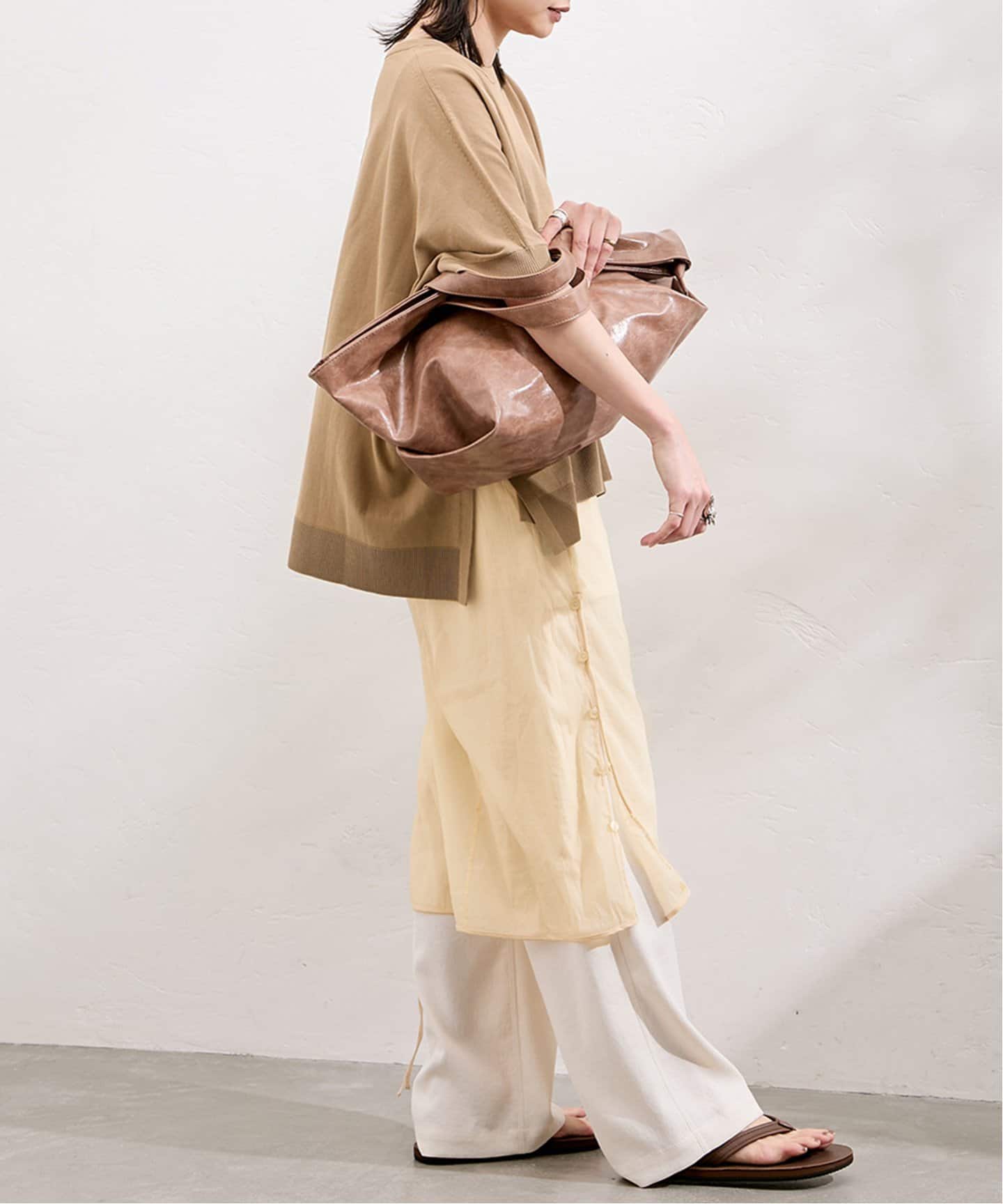 LOW CLASSIC/ロウ クラシック】SEE-THROUGH BUTTON LOOP SKIR