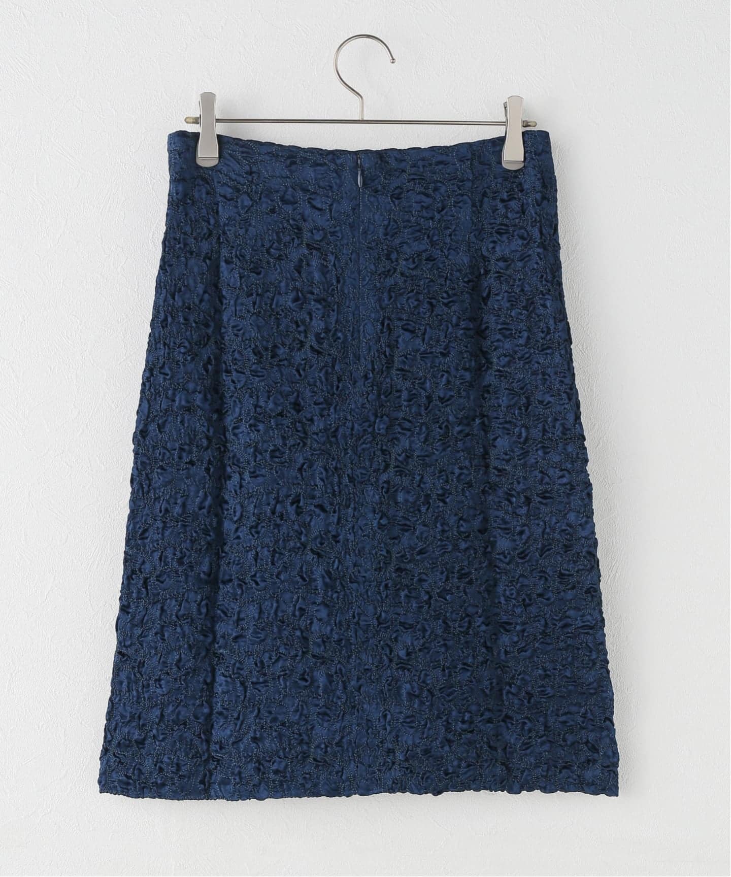 NEEDLES / ニードルズ】C.C. Skirt - Embroidery Satin（ひざ丈