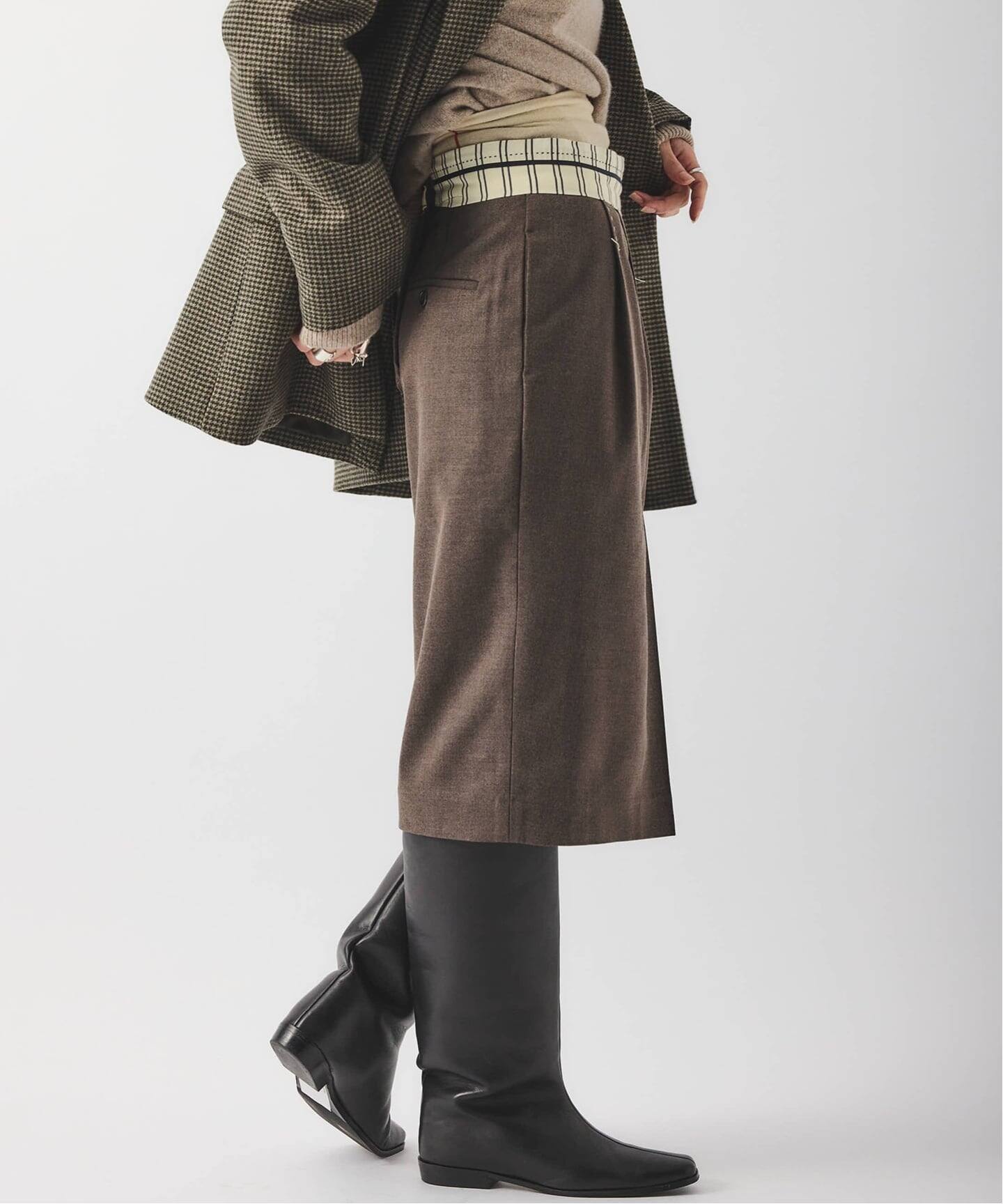 別注【Y.A.Acc】for JS Tuck Skirt（ひざ丈スカート）｜JOURNAL