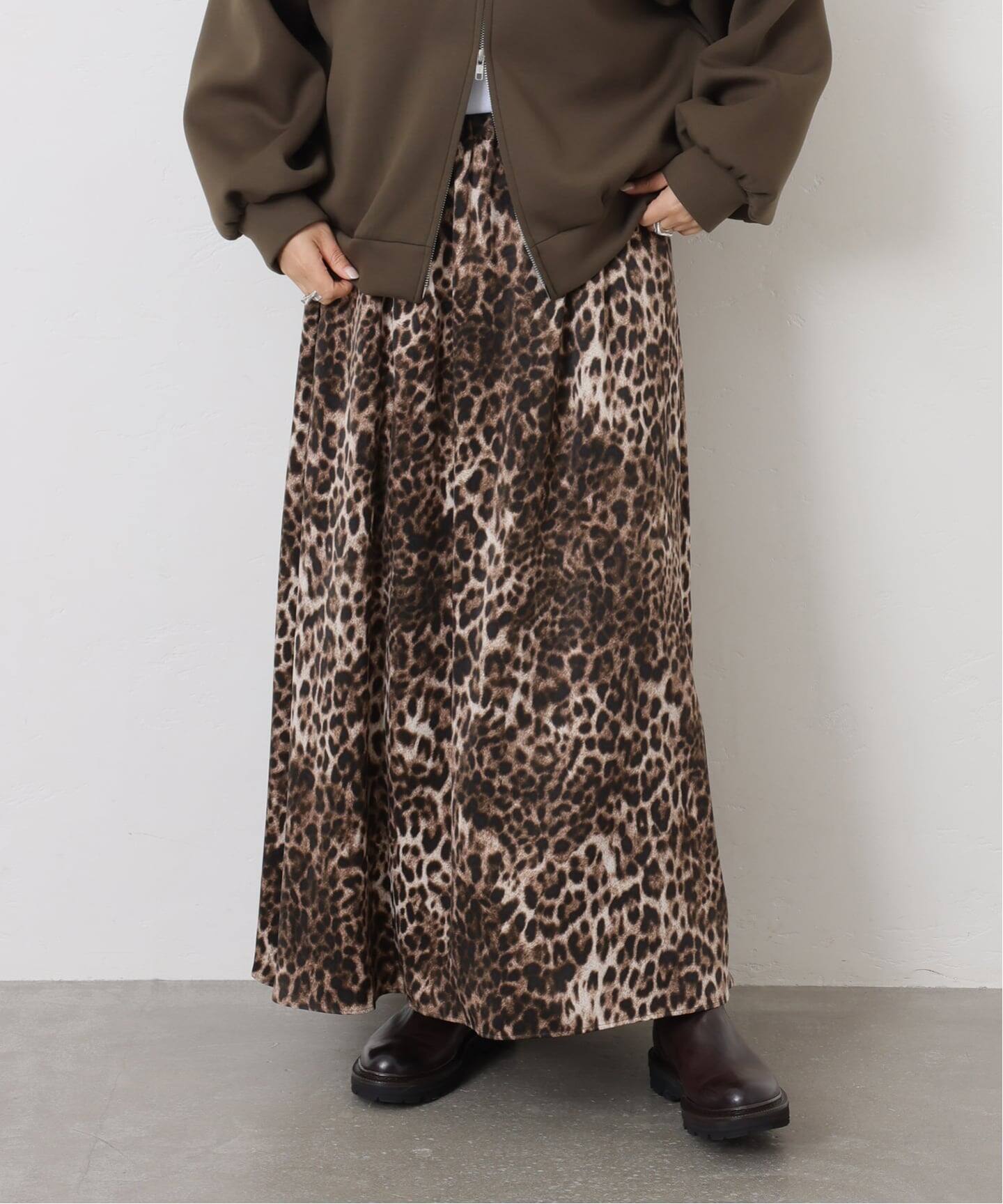 journal standard luxe マットサテンレオパマキシスカート JOURNAL STANDARD LUXE（ジャーナルスタンダード ラックス）の