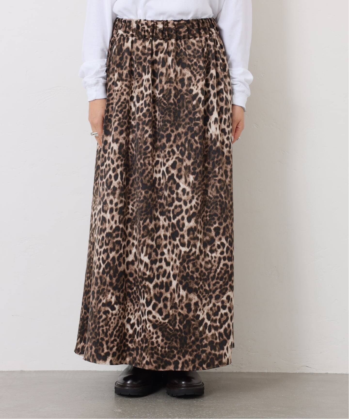 journal standard luxe マットサテンレオパ マキシスカート 予約》マットサテンレオパ マキシスカート（ロング・マキシ丈