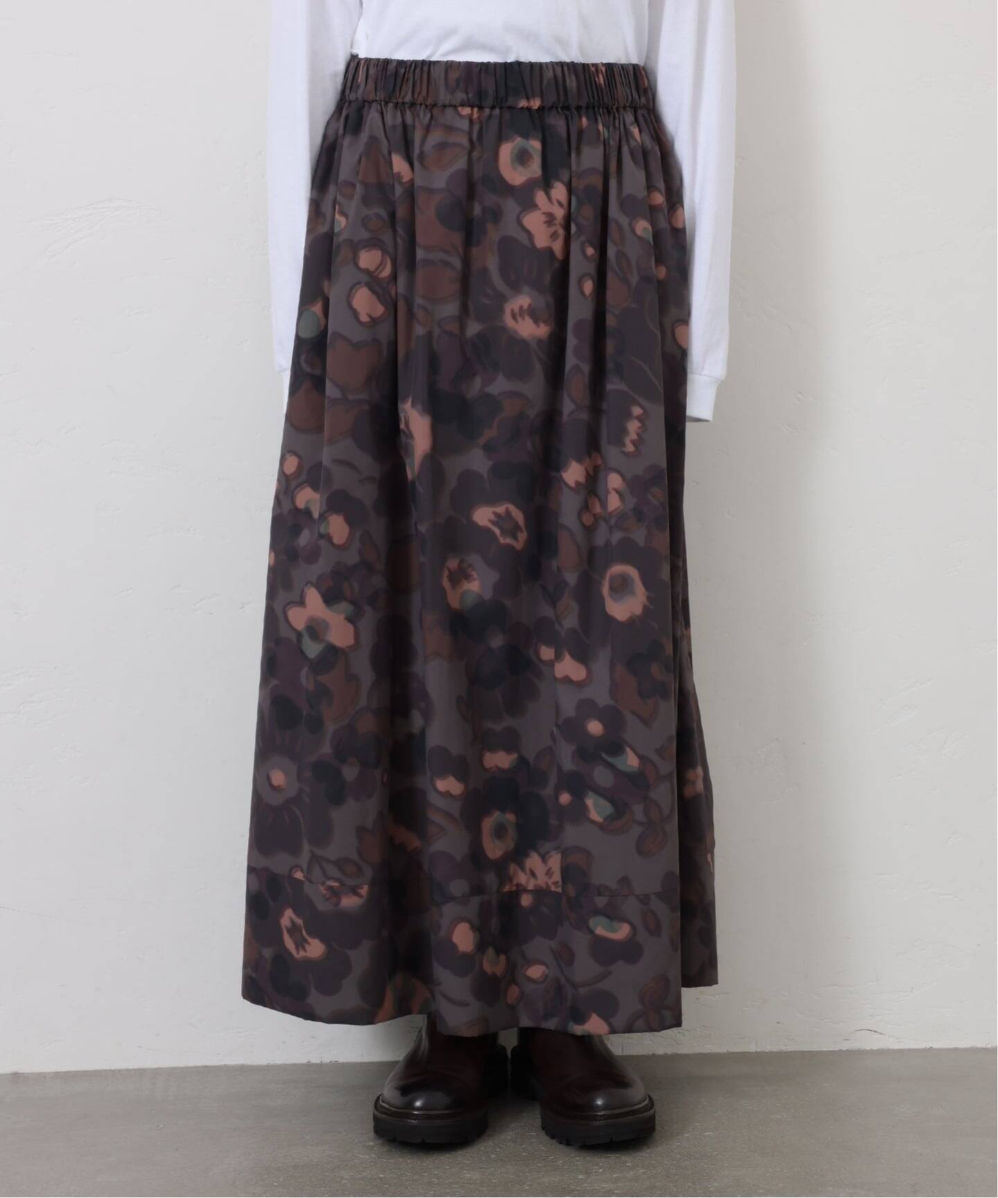 リバティNyリップフラワースカート（ロング・マキシ丈スカート