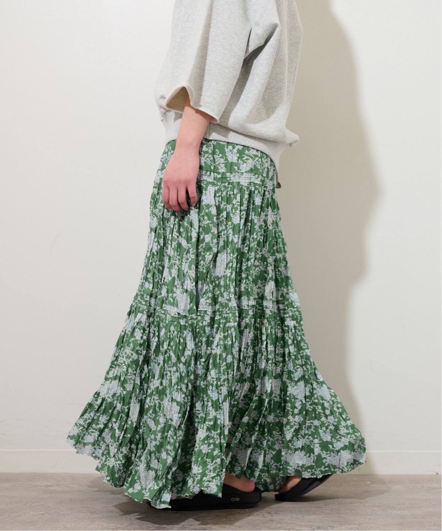 追加》コットンボイルクリンクルティアードフラワー（ロング・マキシ丈  