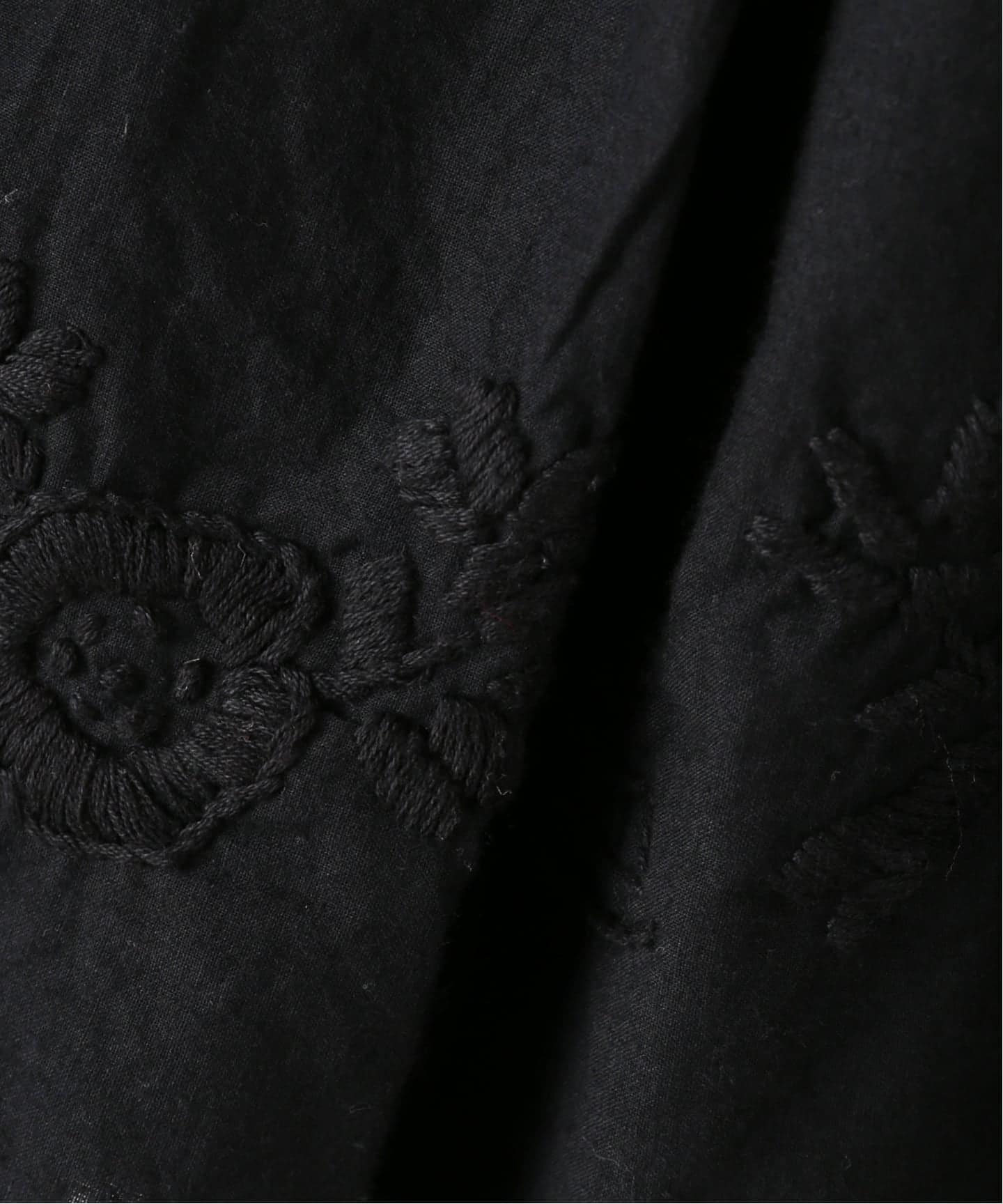 crinkle crinkle crinkle】 hand embroidery 2way mini SK（ミニ