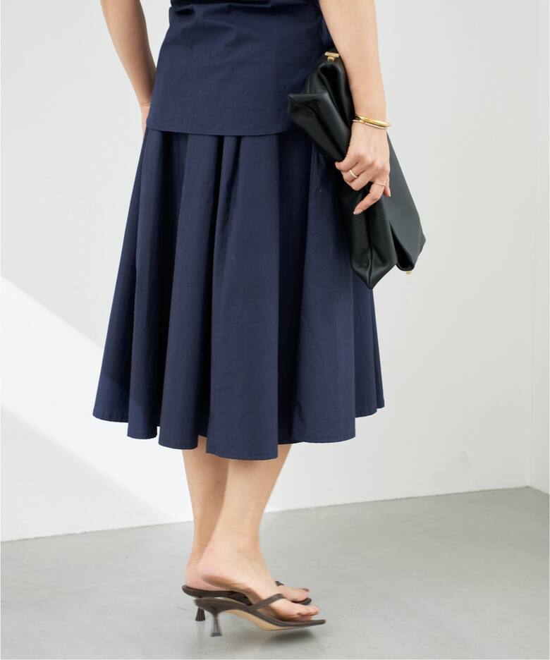 MADISONBLUE / マディソンブルー】TUCKED MI-MOLLET FLARE SKIRT（ひざ MADISONBLUE Chino Pleated Skirt サイズ2
