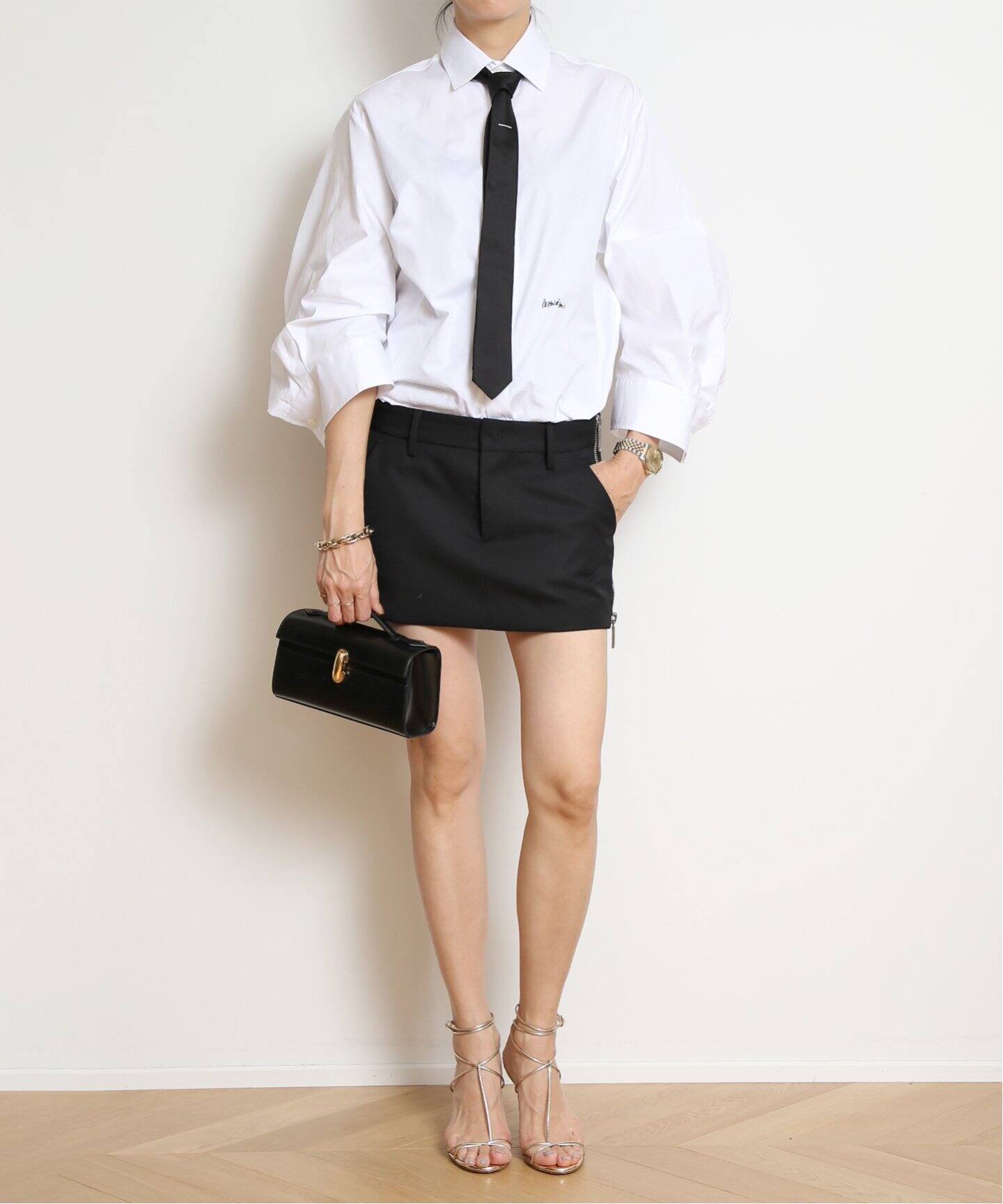 DSQUARED2/ディースクエアード】 ZIPPED AUDRY MINI スカート（ミニ  