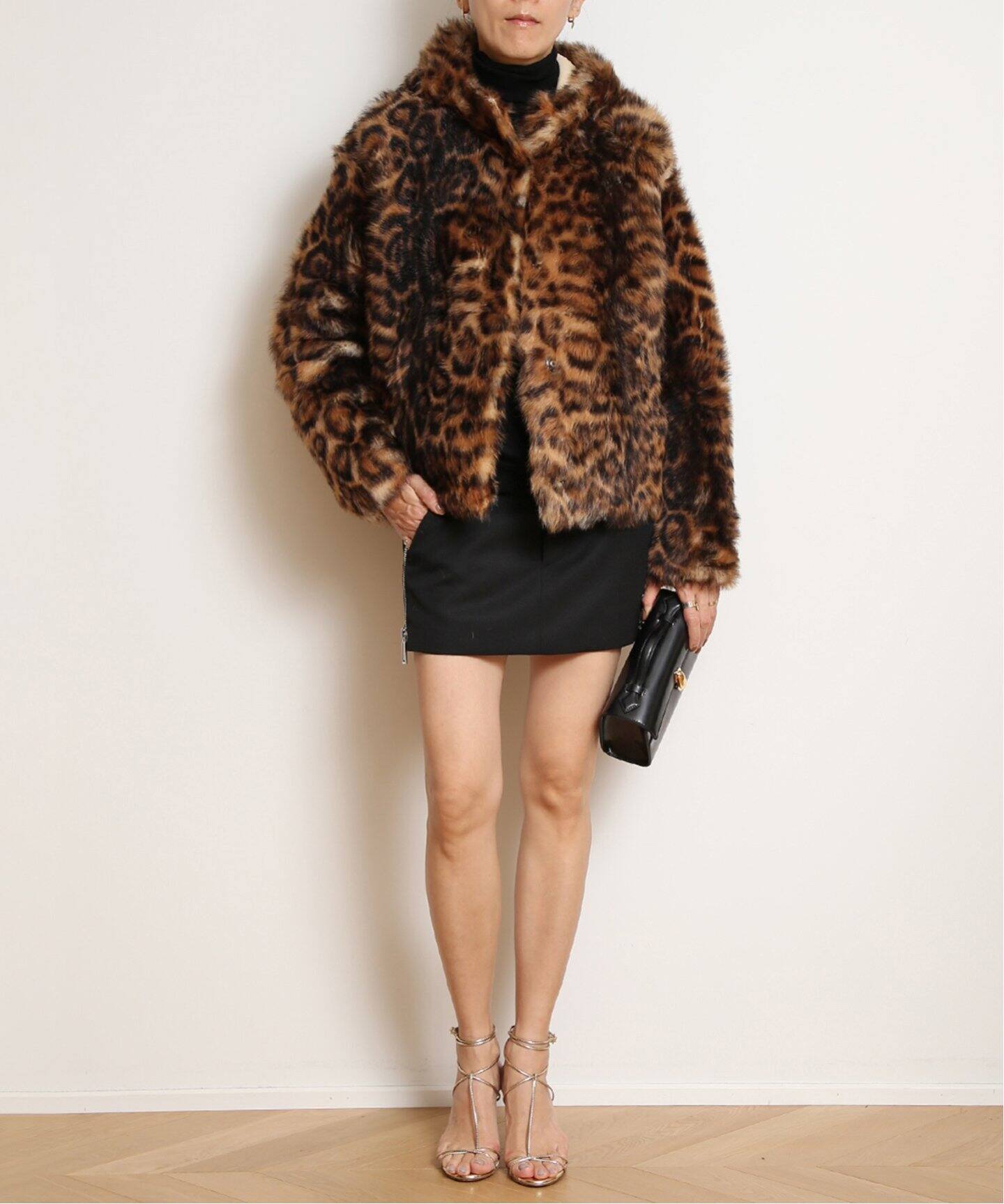 DSQUARED2/ディースクエアード】 ZIPPED AUDRY MINI スカート（ミニ 