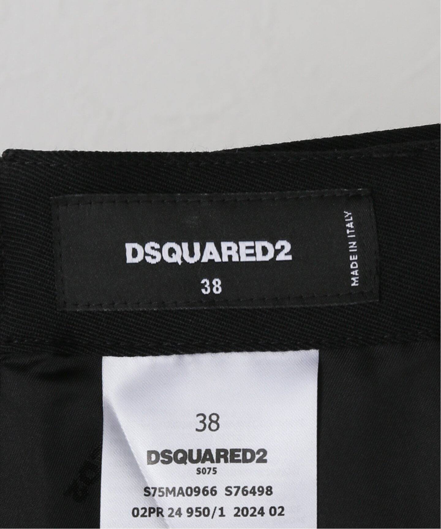 DSQUARED2/ディースクエアード】 ZIPPED AUDRY MINI スカート（ミニ 