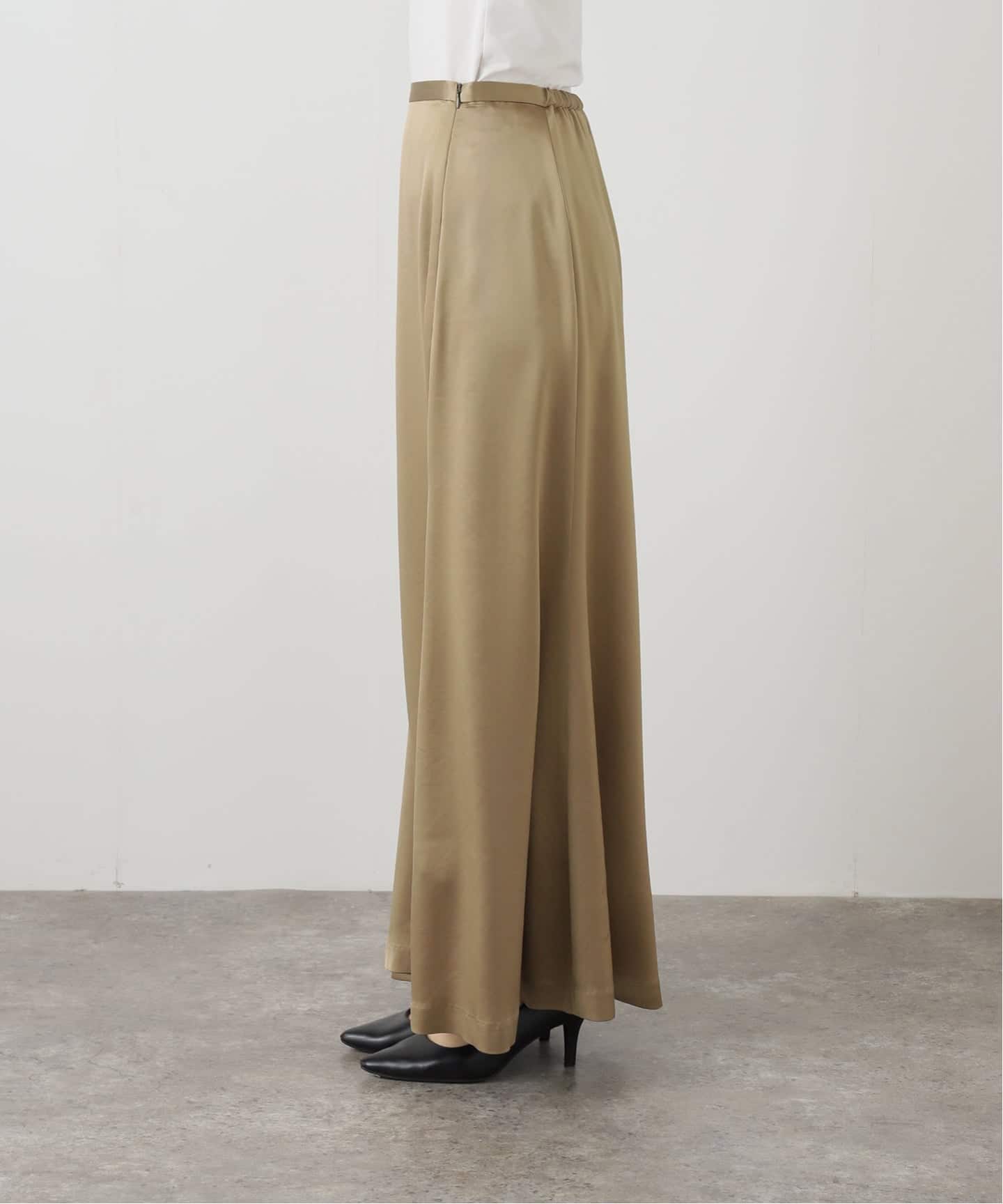 COL PIERROT 　CTN PLEATED スカート（BEIGE） Col Pierrot/コルピエロ】サテンスカート（ロング・マキシ丈スカート