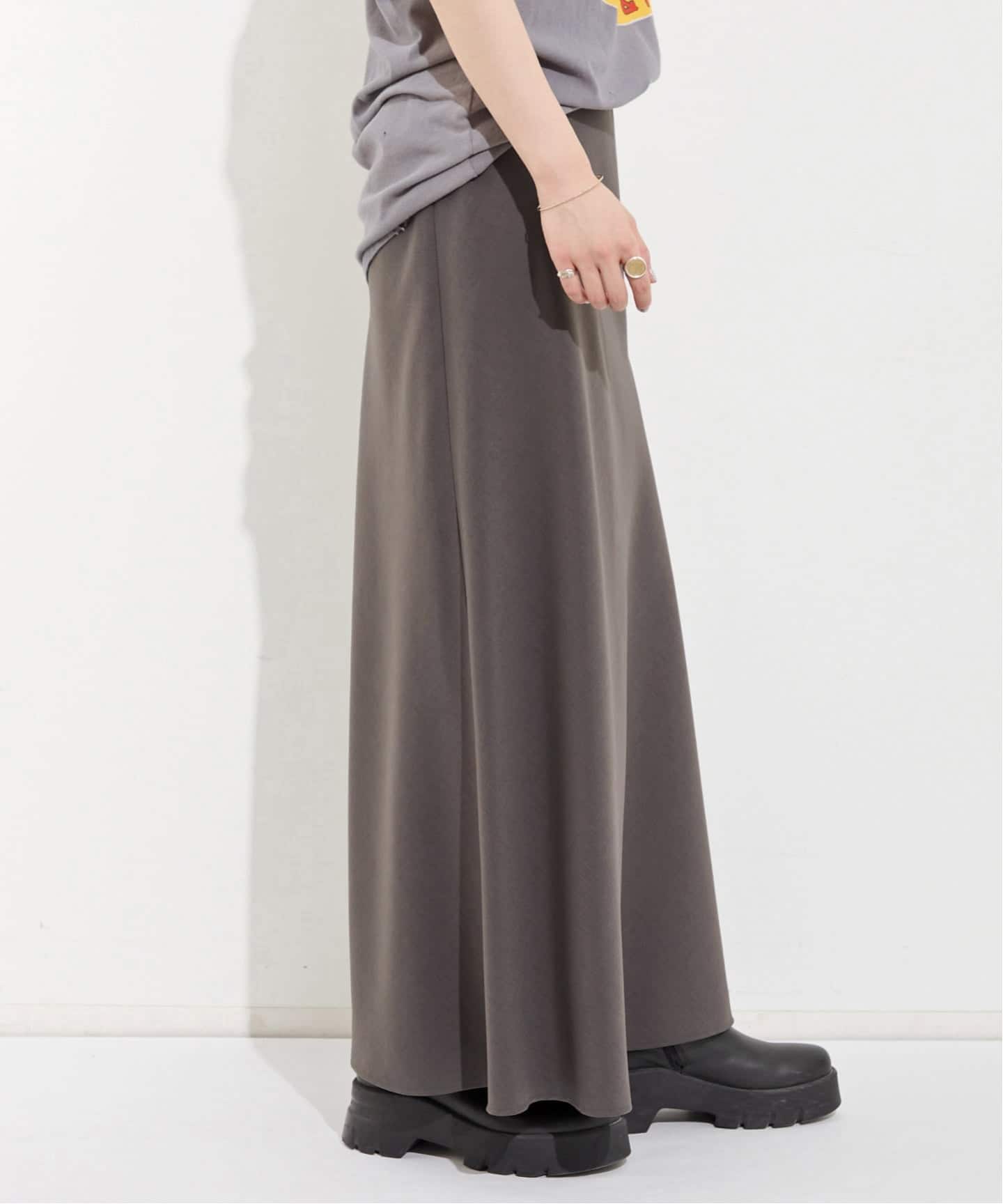 BIAS MAXI SKIRT（ロング・マキシ丈スカート）｜L'Appartement