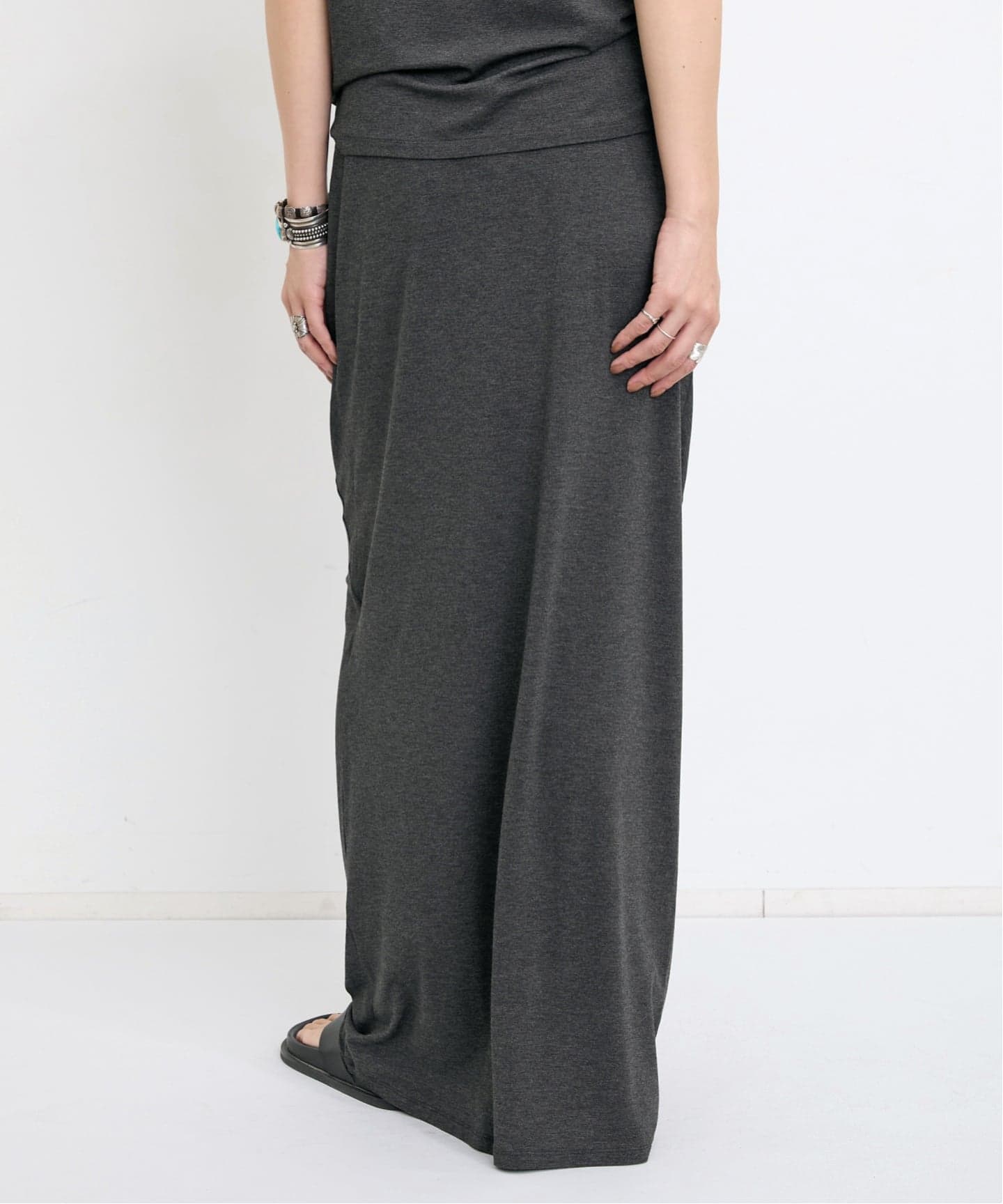 アパルトモンIラインロングスカート Dry Tropical Cargo Skirt（ロング・マキシ丈スカート）｜L