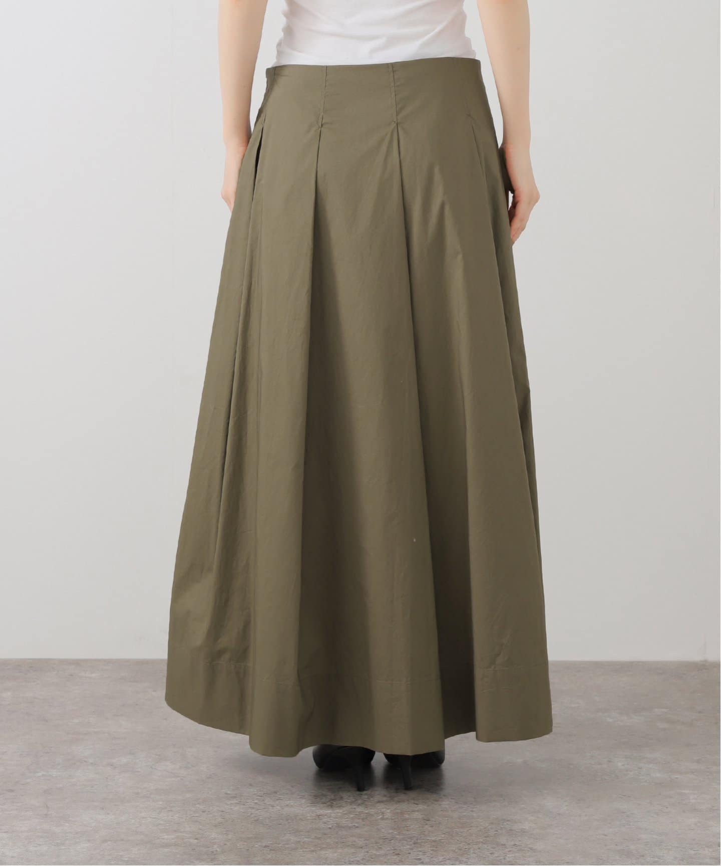Box Pleated Skirt（ロング・マキシ丈スカート）｜L'Appartement