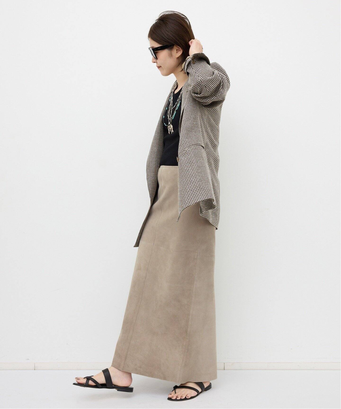 L'Appartement フェイクスエードマキシスカート　ベージュ GOAT SUEDE SKIRT（ロング・マキシ丈スカート）｜L'Appartement