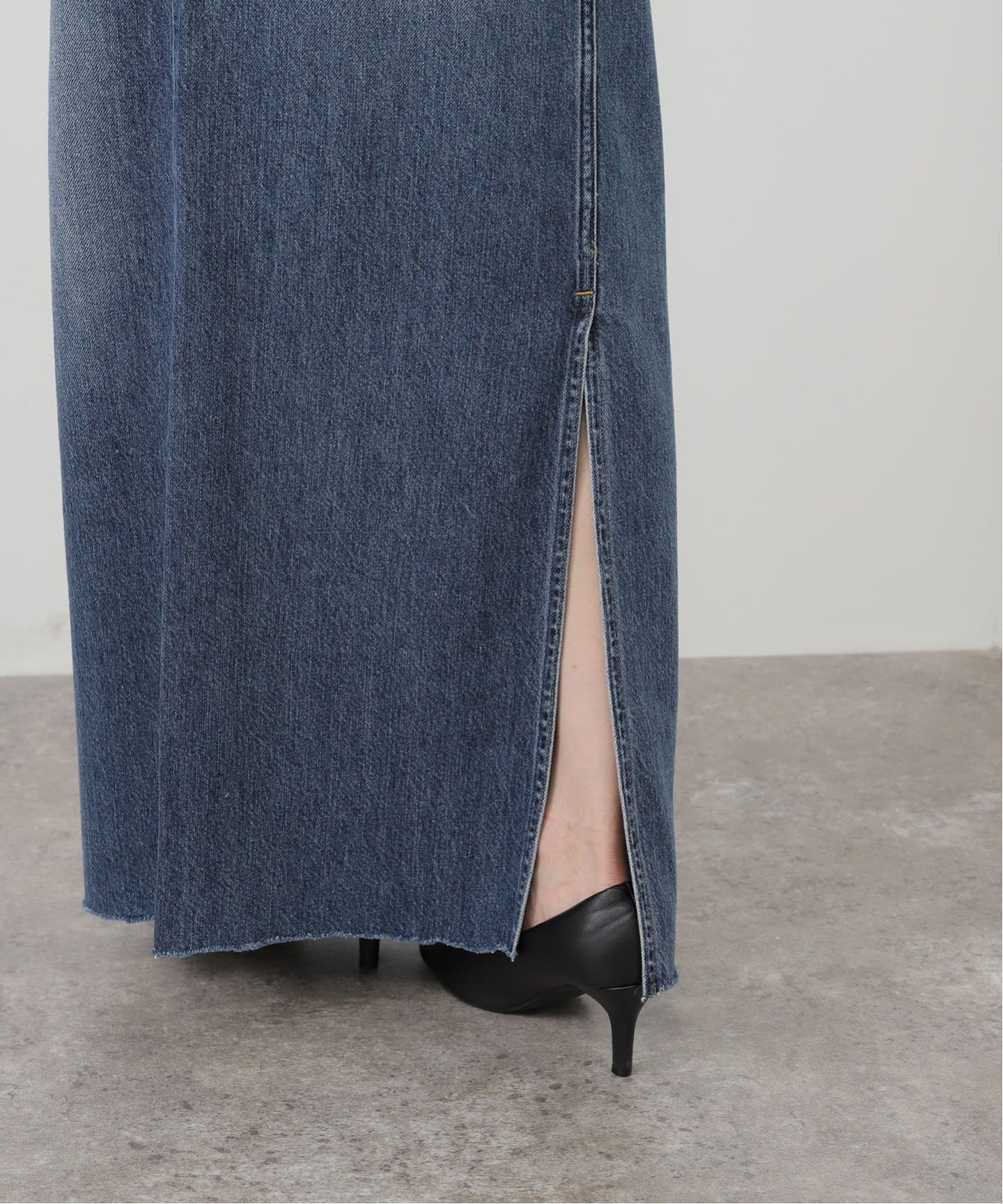 アパルトモン UPPER HIGHTS/アッパーハイツ DENIM SKIRT UPPER HIGHTS/アッパーハイツ】 DENIM SKIRT（ロング・マキシ丈