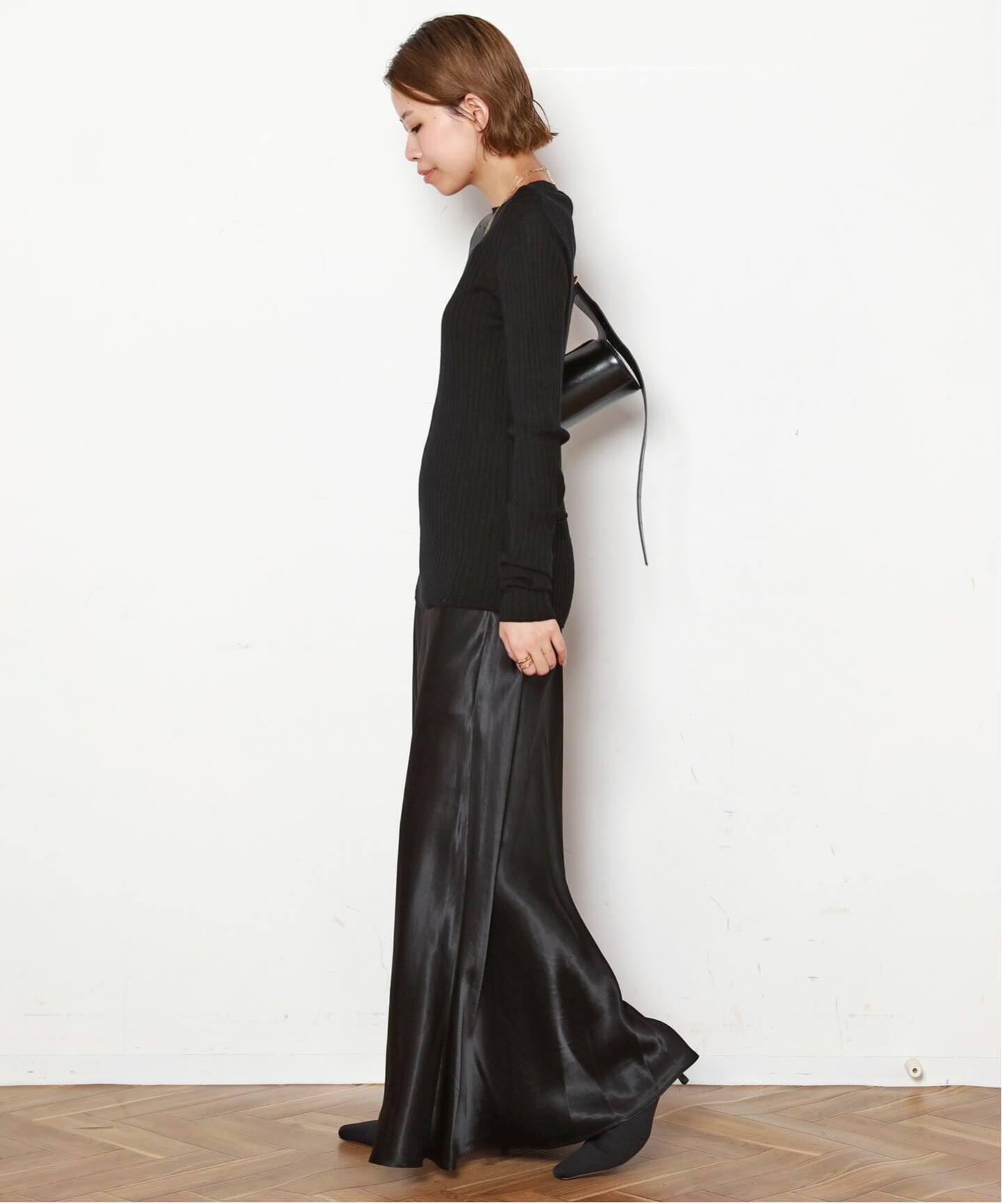 クラシックサテンフレアスカート（ロング・マキシ丈スカート）｜AP