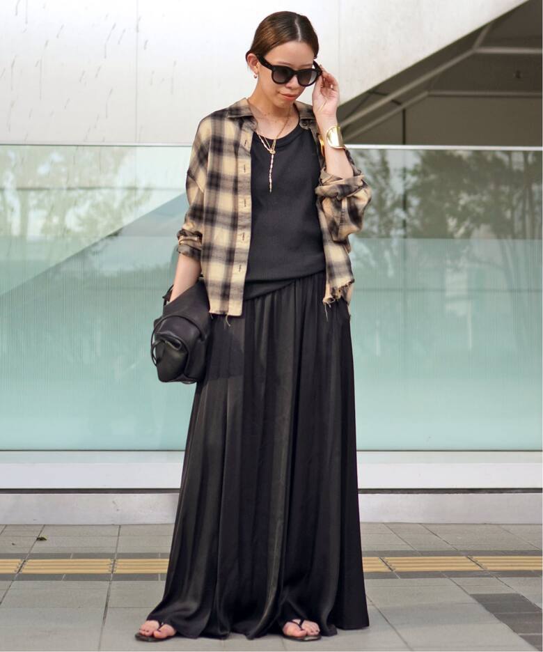 AP STUDIO サテンギャザースカート ベージュ 追加エアリーギャザー  