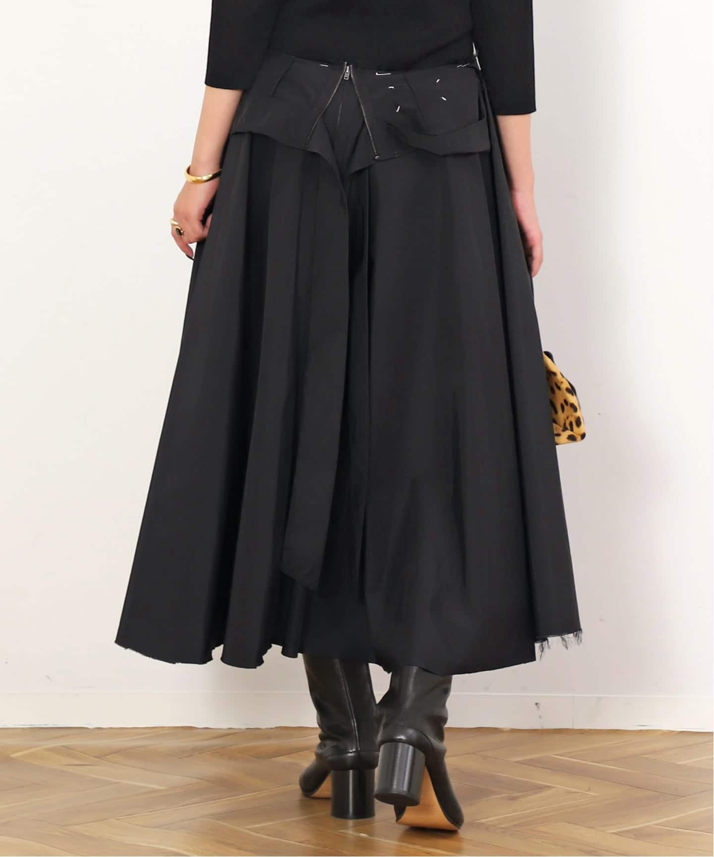 アキ　Maison Margiela メゾンマルジェラ 再構築 スカート Maison Margiela(メゾンマルジェラ) -DECONSTRUCTED SILK LINING