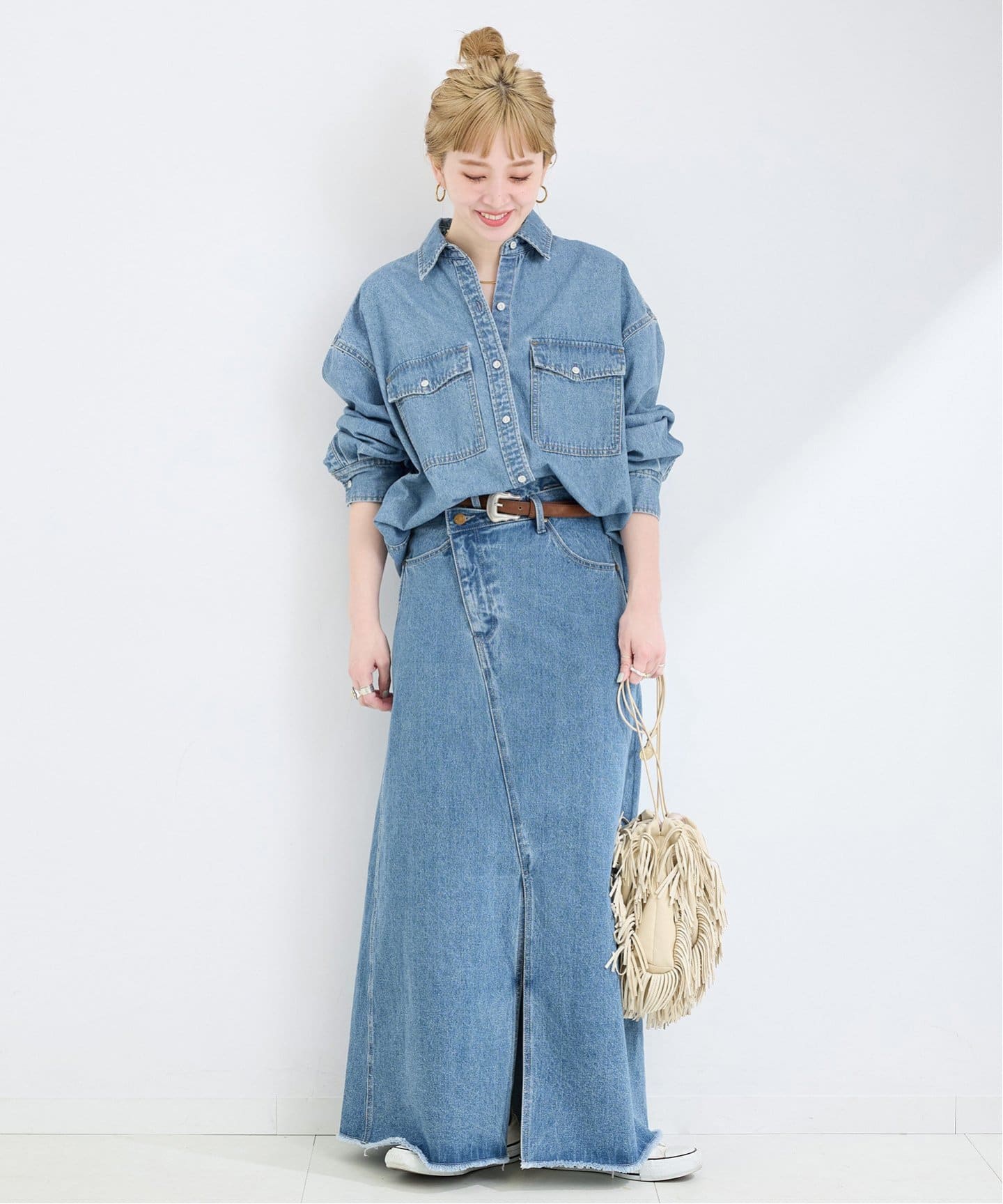 BC.STOCK DU JOUR ロングデニムスカート シルバー BC.STOCK DU JOUR ロングデニムスカート シルバー - メルカリ
