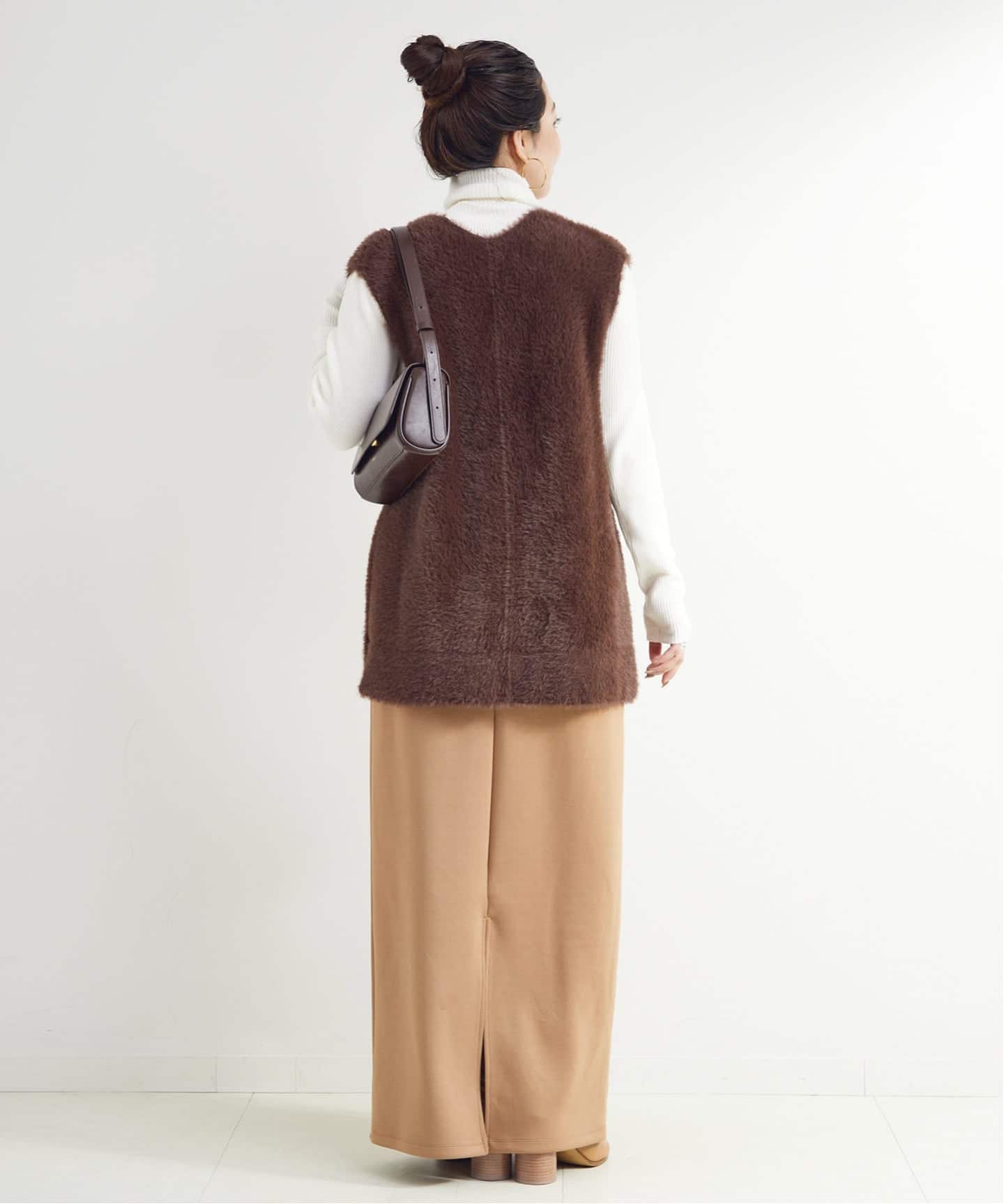 追加2》《2点セット》手洗い可 / ショートシャギーベスト+ダンボール