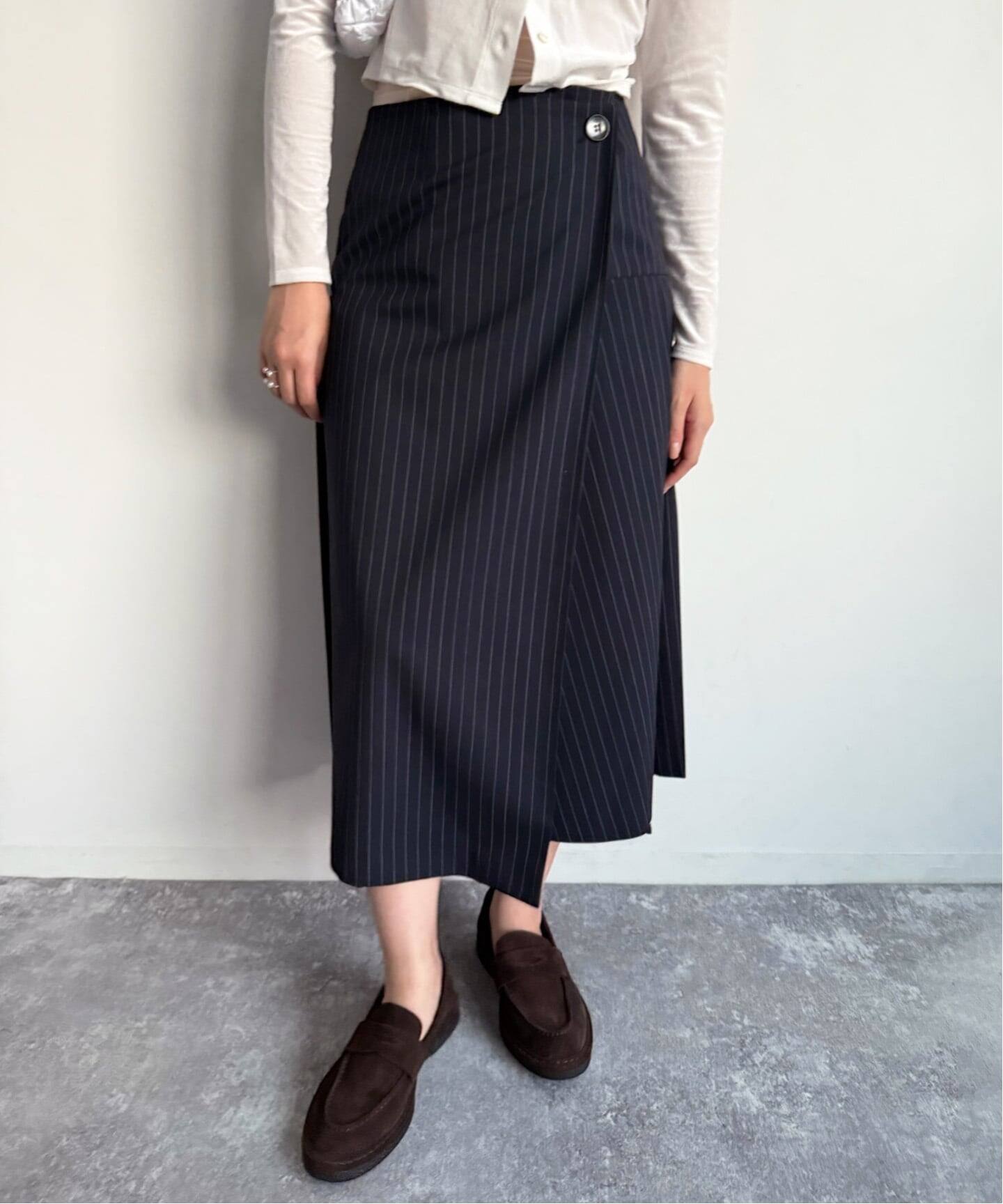 【25SS NEW】Acne Studios / ピンストライプ テーラードスカート 25SS NEW】Acne Studios / ピンストライプ テーラードスカート