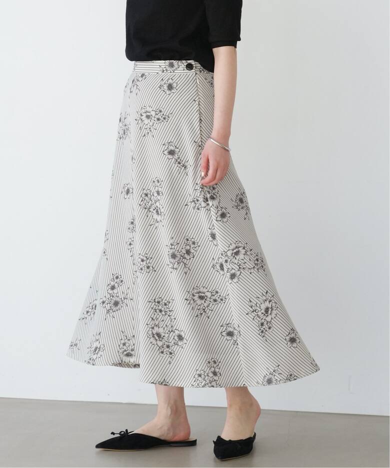 追加》ストライプフラワースカート（ロング・マキシ丈スカート）｜IENA  