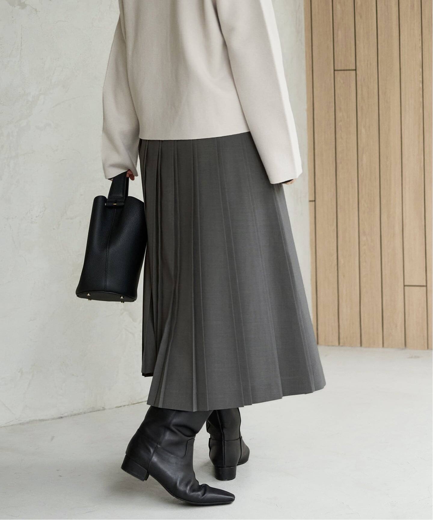 WEB限定/追加予約》ストレッチプリーツスカート（ひざ丈スカート