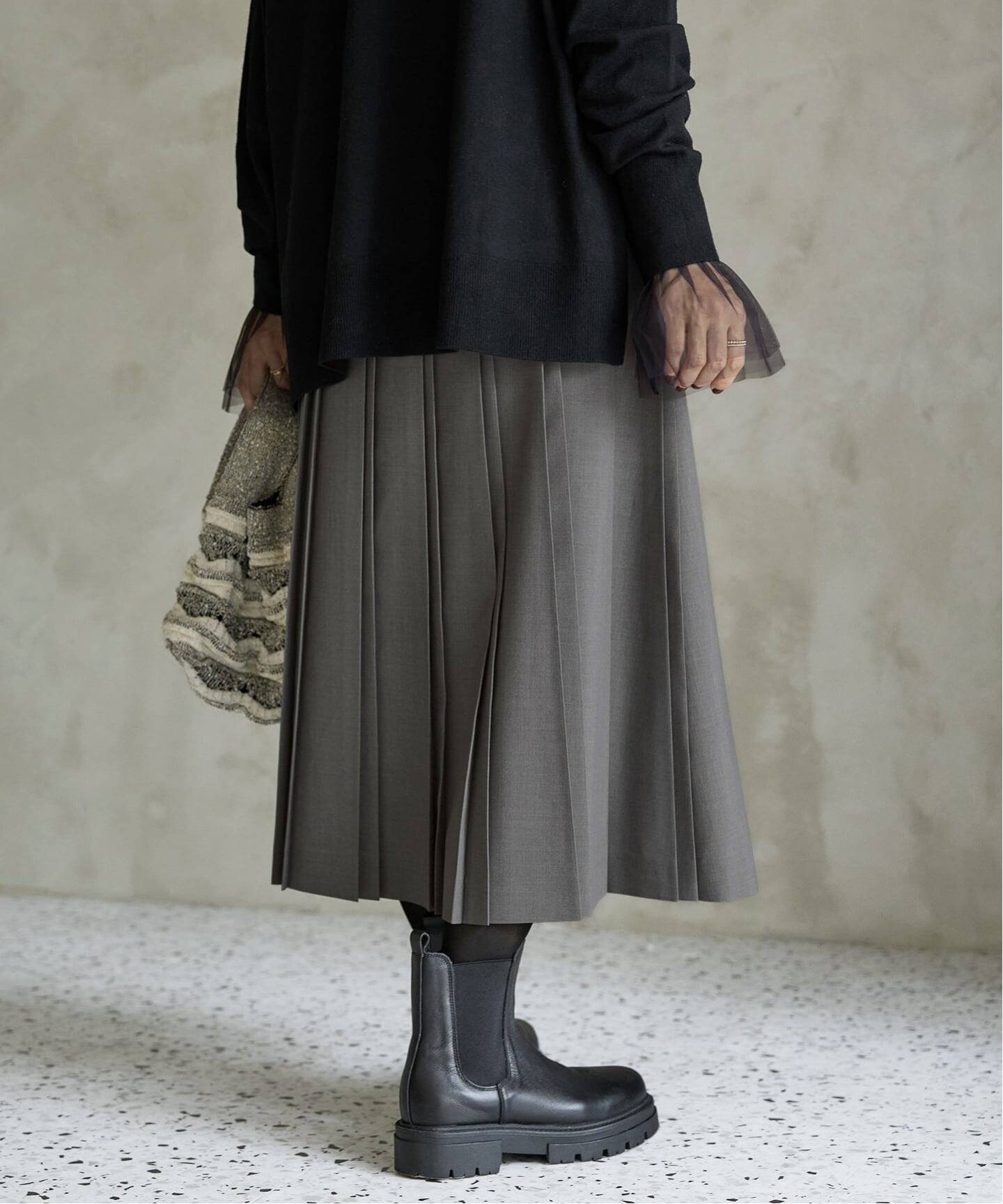 WEB限定/追加》ストレッチプリーツスカート（ひざ丈スカート）｜IENA