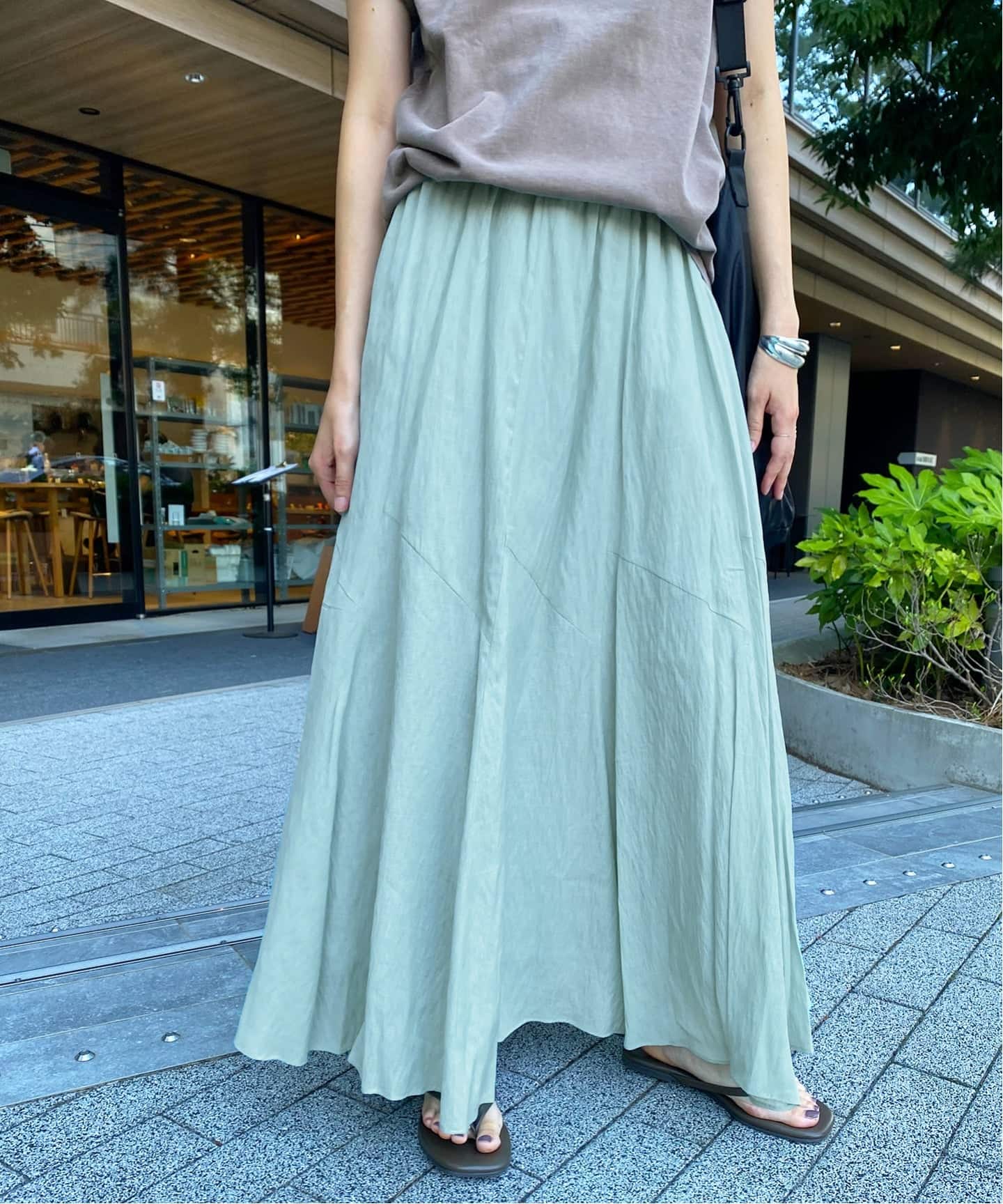 【新品】スローブイエナ　PEボイル切替ギャザースカート　白　完売カラー スローブ イエナ SLOBE IENA 《追加》PEボイル切替ギャザー