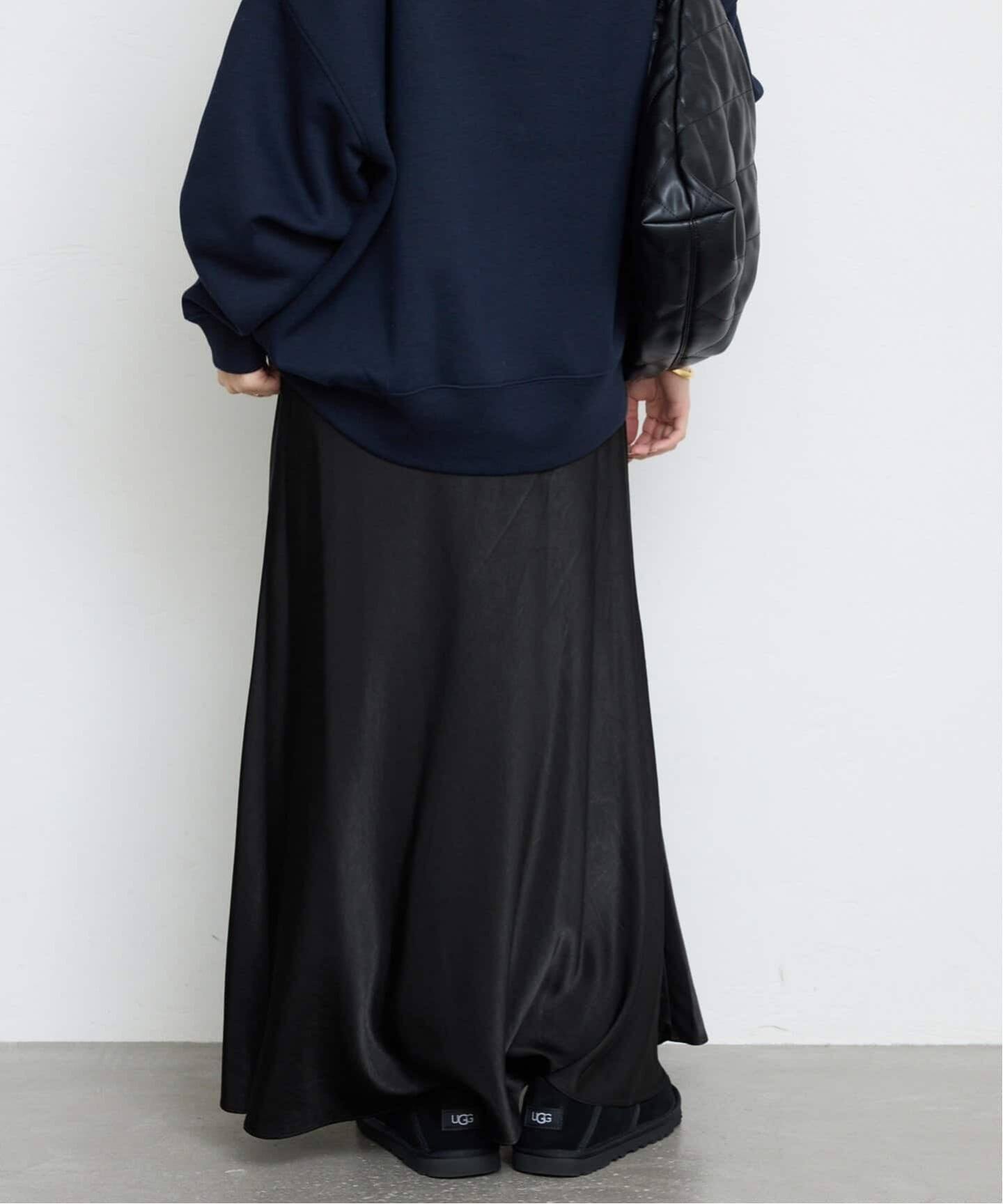 WEB限定カラー有り/追加》グロッシーサテンフレアスカート（ロング