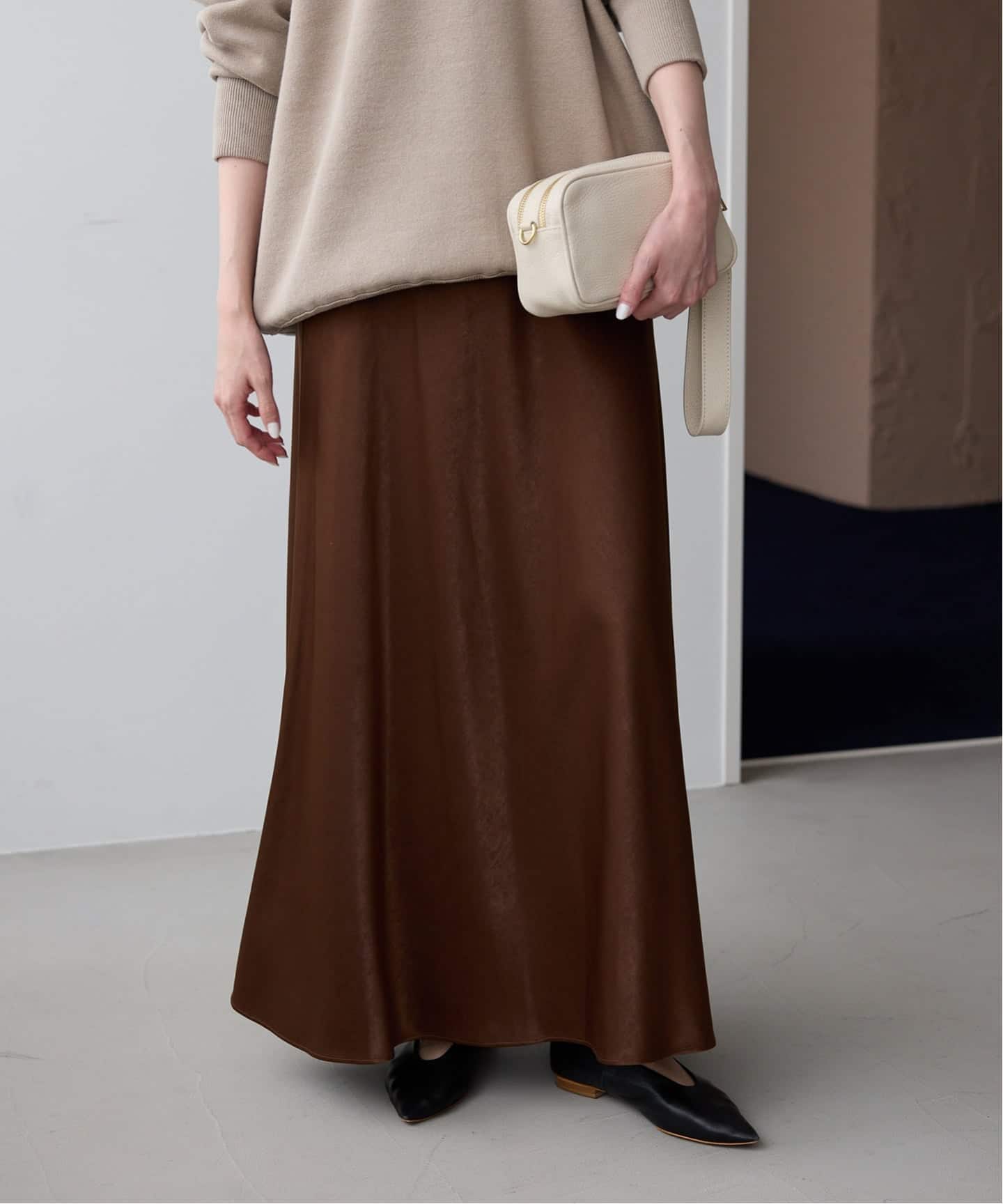 WEB限定カラー有り/追加》グロッシーサテンフレアスカート（ロング