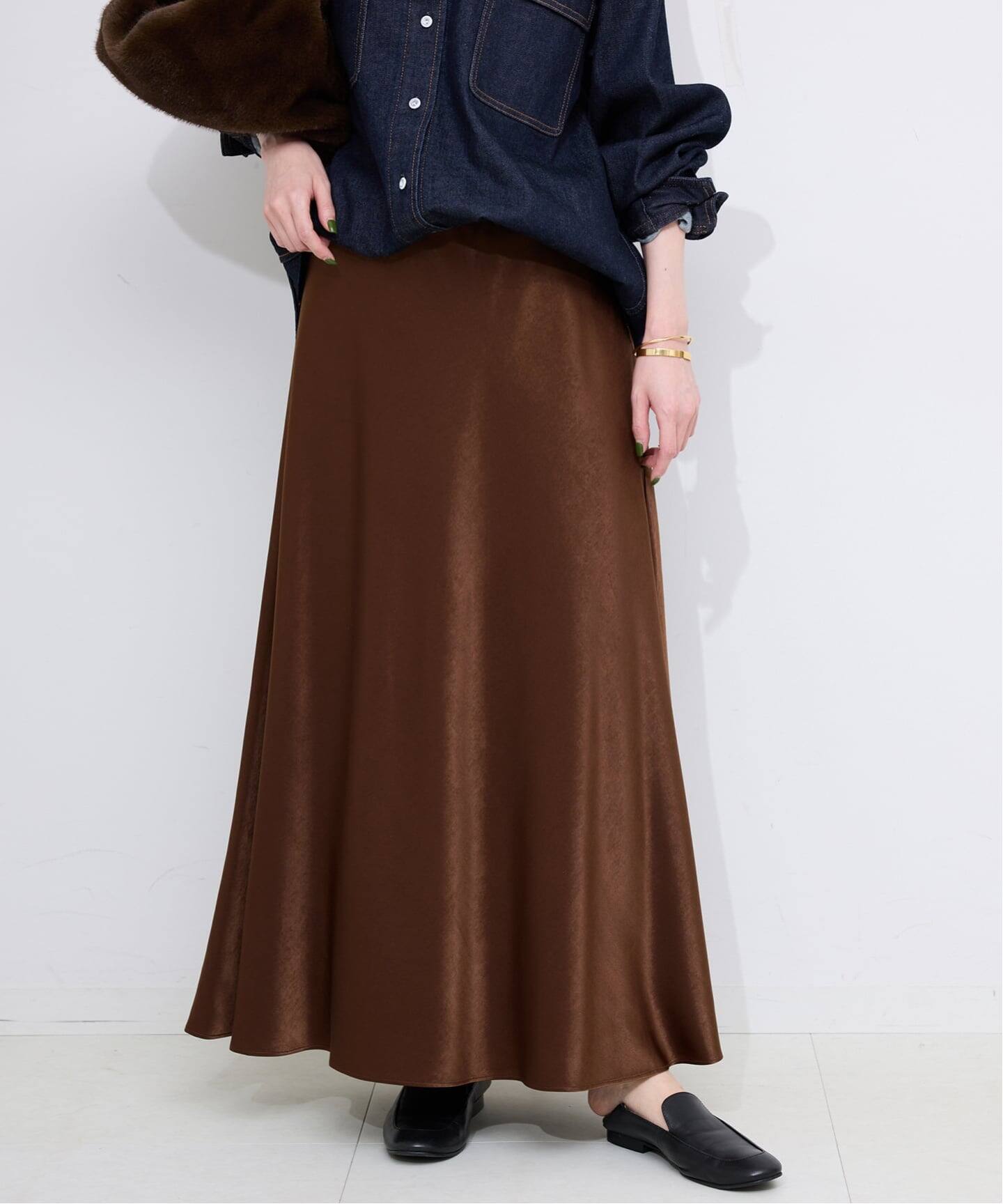 WEB限定カラー有り/追加》グロッシーサテンフレアスカート（ロング