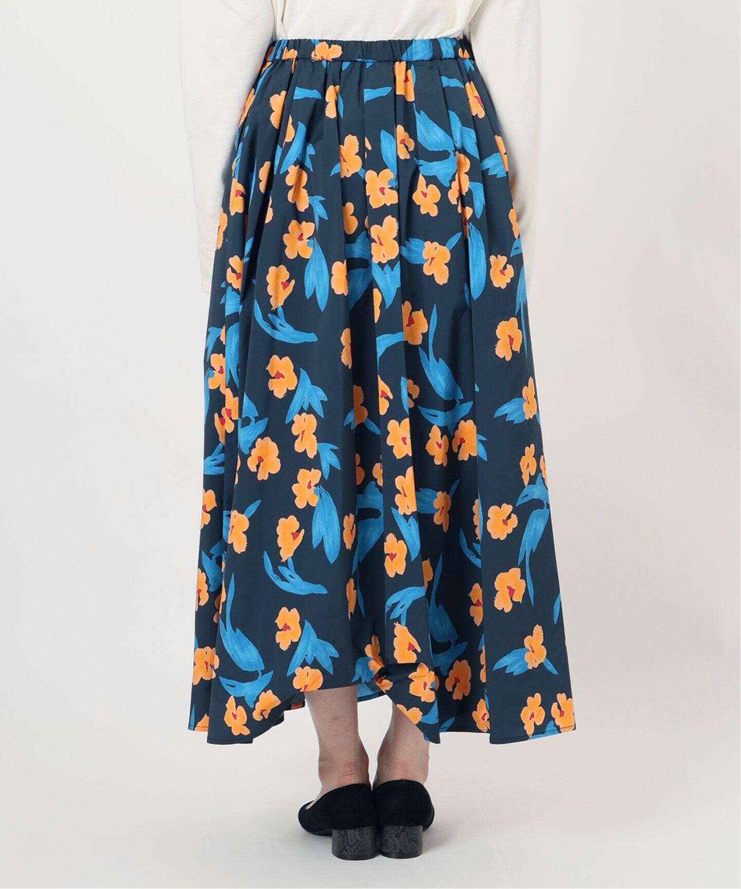 アルベロベロ　オレボレブラ￼ フレアスカート 刺繍風はプリント　ネイビー　F アルベロベロ オレボレブラ￼ フレアスカート 刺繍風はプリント