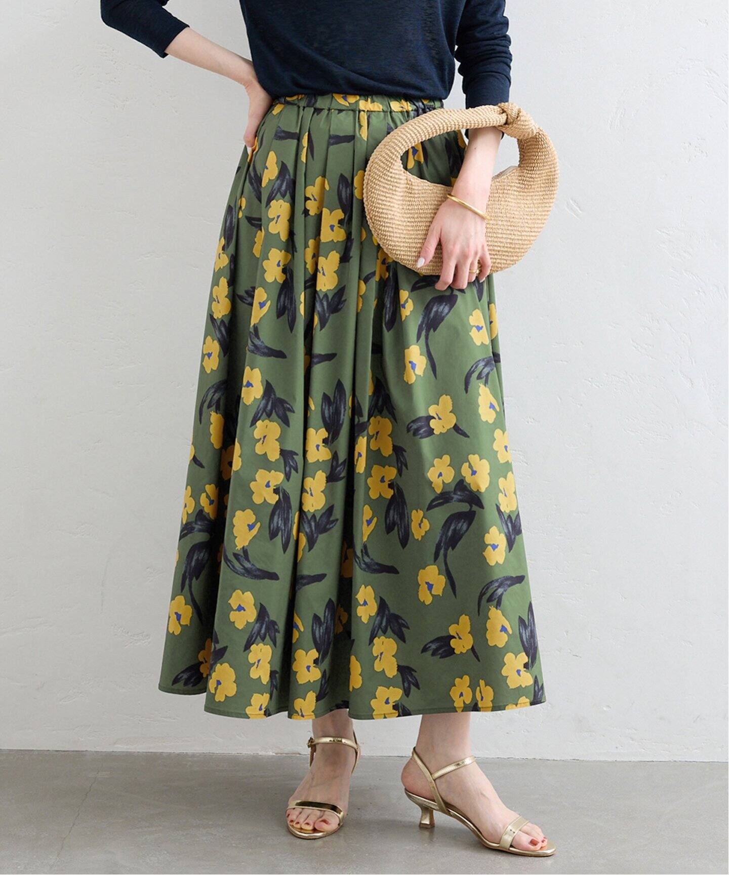 フラワープリントタフタスカート（その他スカート）｜SLOBE IENA  