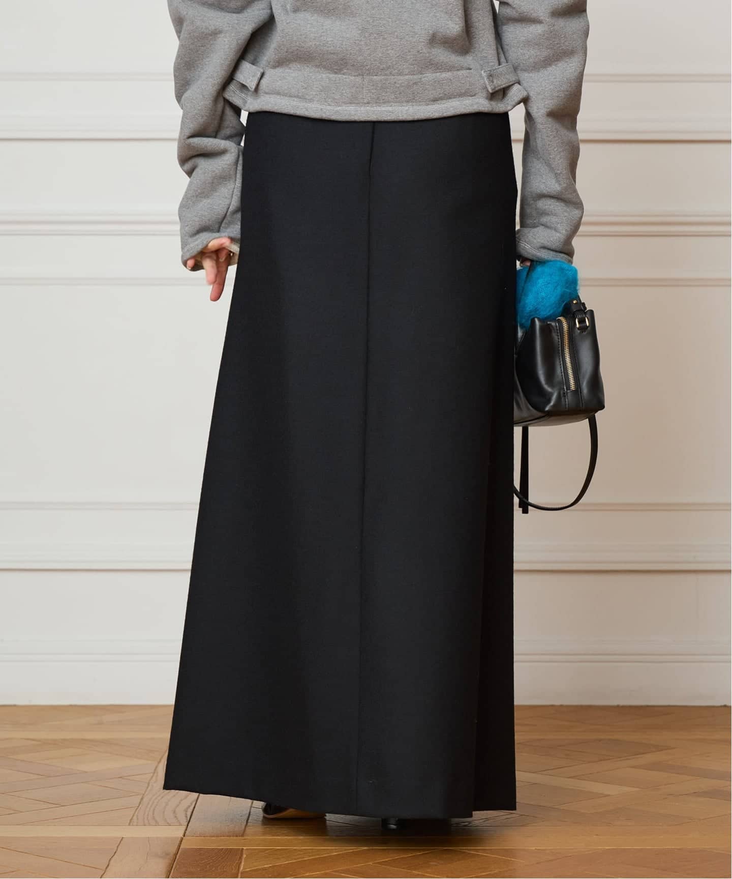 ⌘m⌘ ◆IENA LA BOUCLE楊柳サーキュラースカート◆ブラック セール】IENA LA BOUCLE タイプライターサーキュラースカート