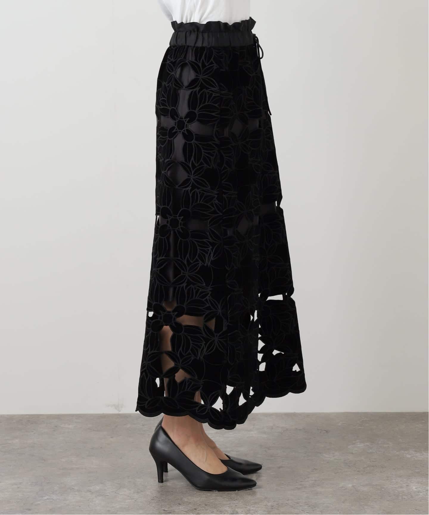 IENA LA BOUCLE カットワークベロアスカート（ロング・マキシ丈