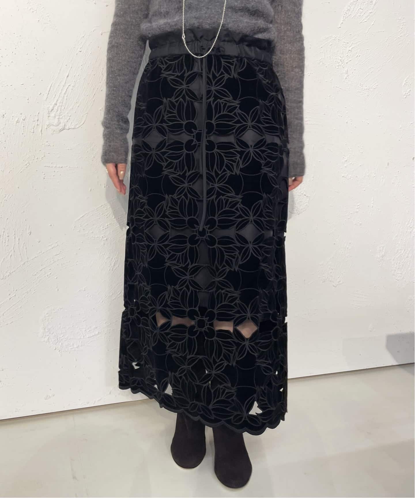 IENA LA BOUCLE カットワークベロアスカート（ロング・マキシ丈