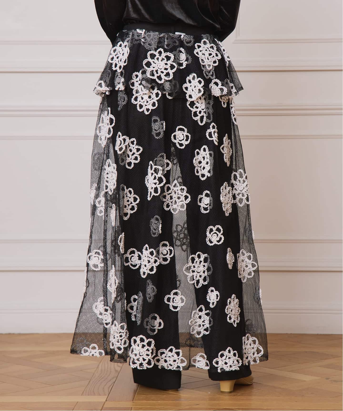 IENA LA BOUCLEメキシコヒマワリボリュームロングスカート日本製未使用 IENA LA BOUCLEメキシコヒマワリボリュームロングスカート日本製