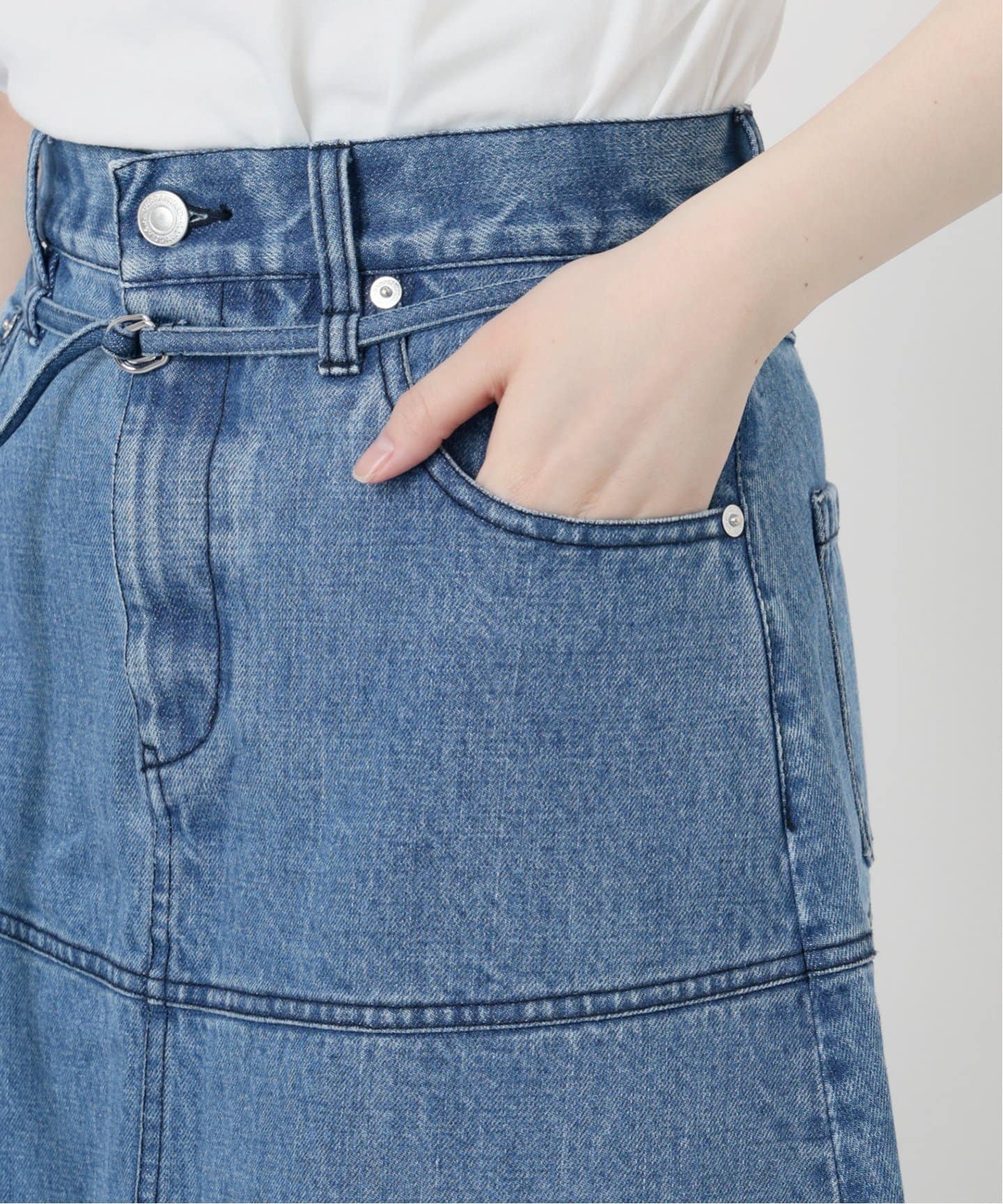 IENA LA BOUCLE オーガニックコットンフレアデニムスカート IENA LA BOUCLE オーガニックコットンフレアデニムスカート