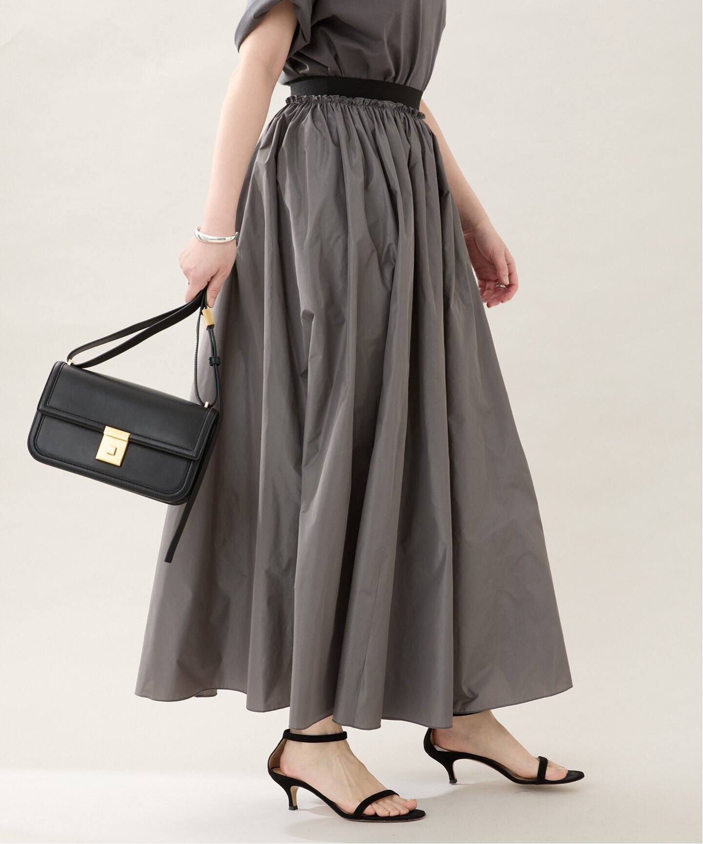 グログランゴム タフタスカート（ロング・マキシ丈スカート）｜VERMEIL  