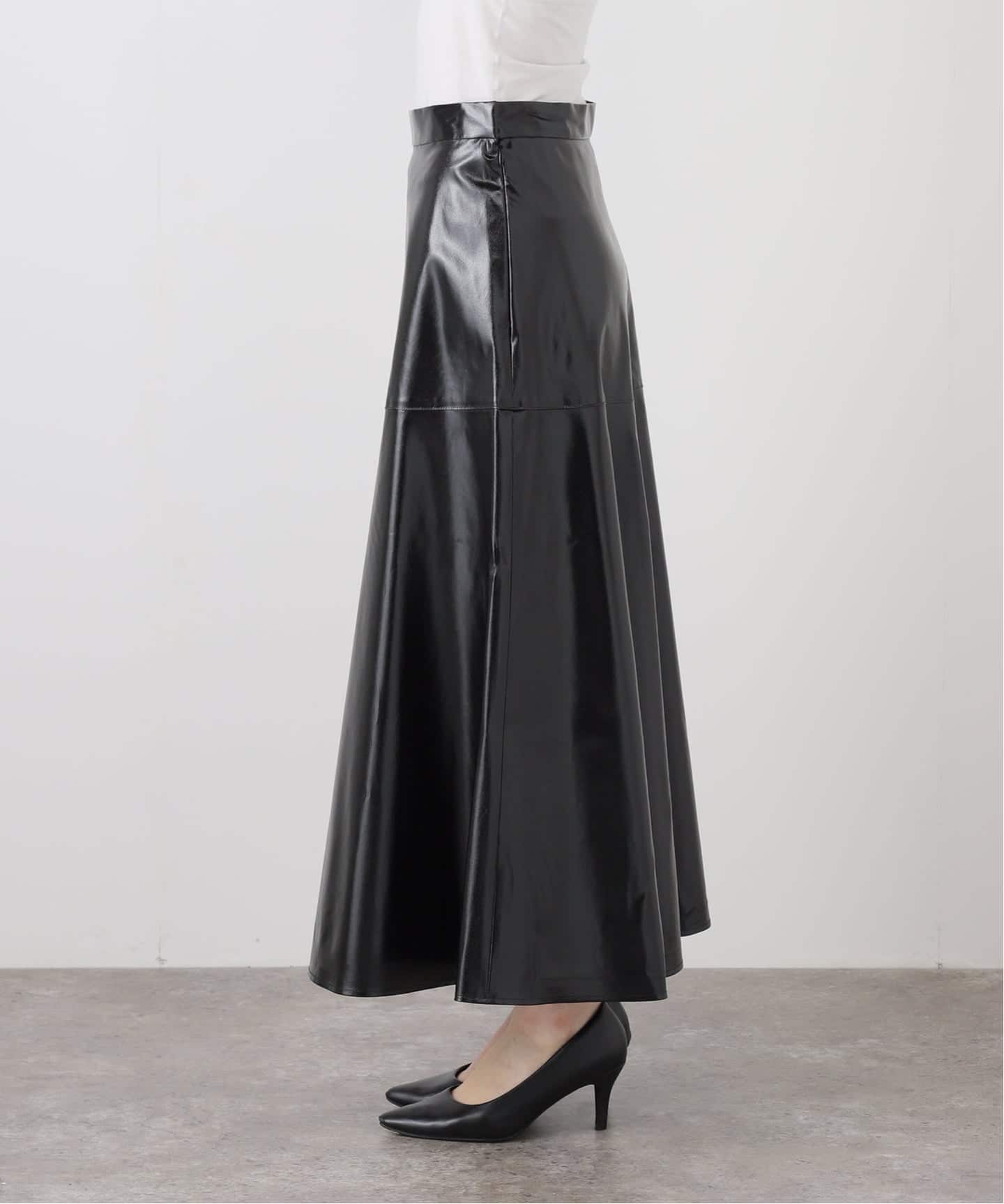 SAQUI サキ PATENT FLARED スカート 25FW42（ロング・マキシ丈スカート
