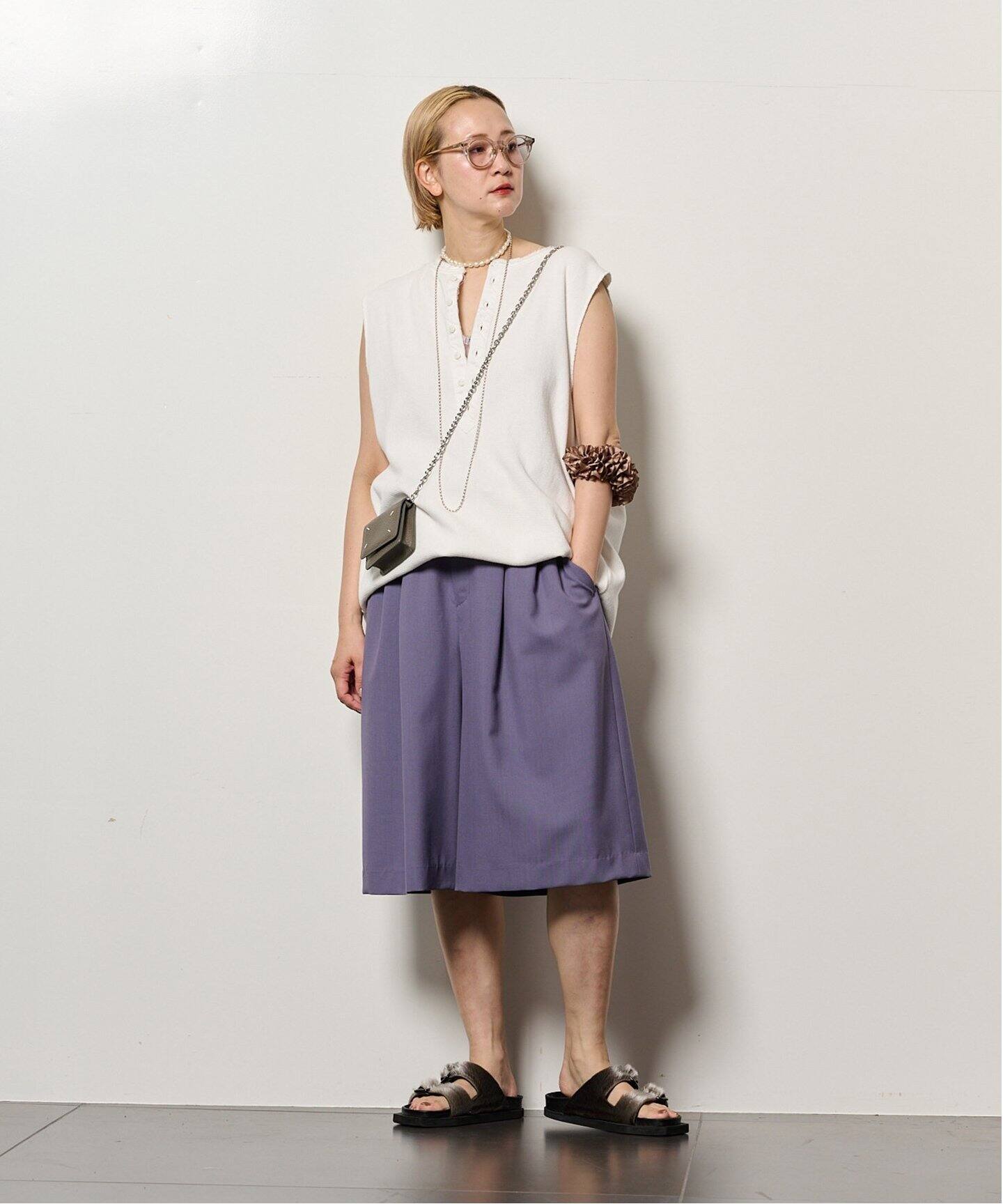 トップス ren Black R-Chain Stitch Hem Shirt by YOHJI YAMAMOTO on Sale